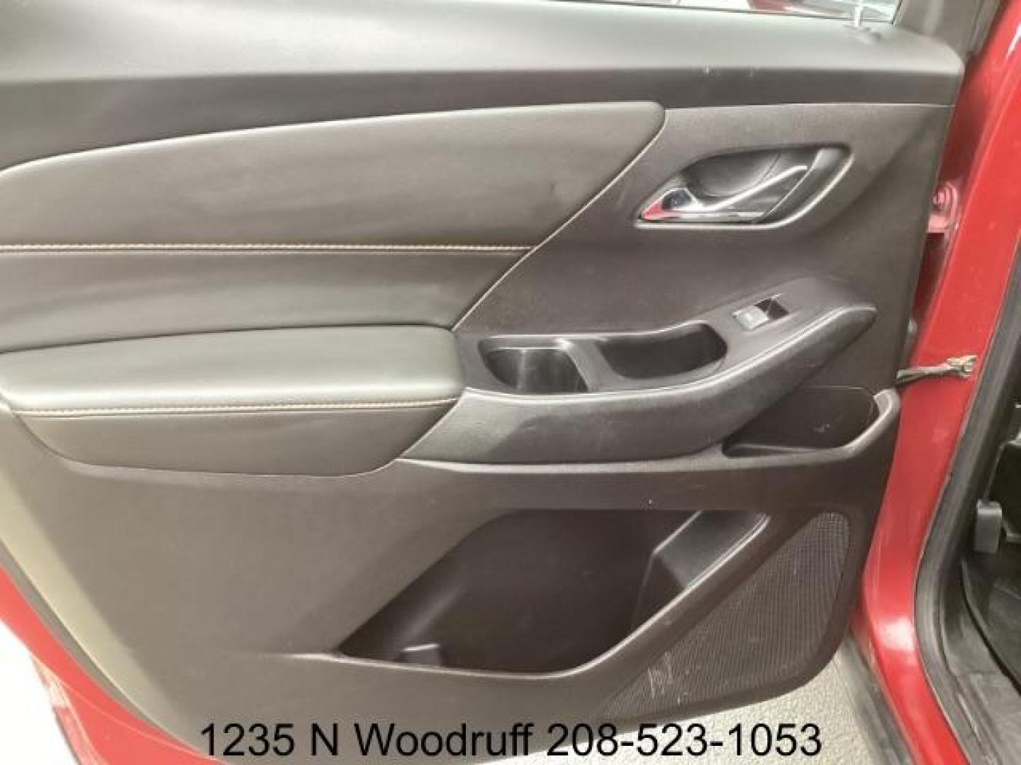 2019 Cajun Red Tintcoat /Jet Black, leather Chevrolet Traverse Premier AWD (1GNEVJKW6KJ) with an 3.6L V6 DOHC 24V engine, 9-Speed Automatic transmission, located at 1235 N Woodruff Ave., Idaho Falls, 83401, (208) 523-1053, 43.507172, -112.000488 - At Timberline Auto, finding a great deal on your next vehicle is always easy! Our experienced sales staff's goal is to help find you the right vehicle at the right price! Our knowledgeable finance department has options for almost any credit score. We offer extended service contract options to prote - Photo#26