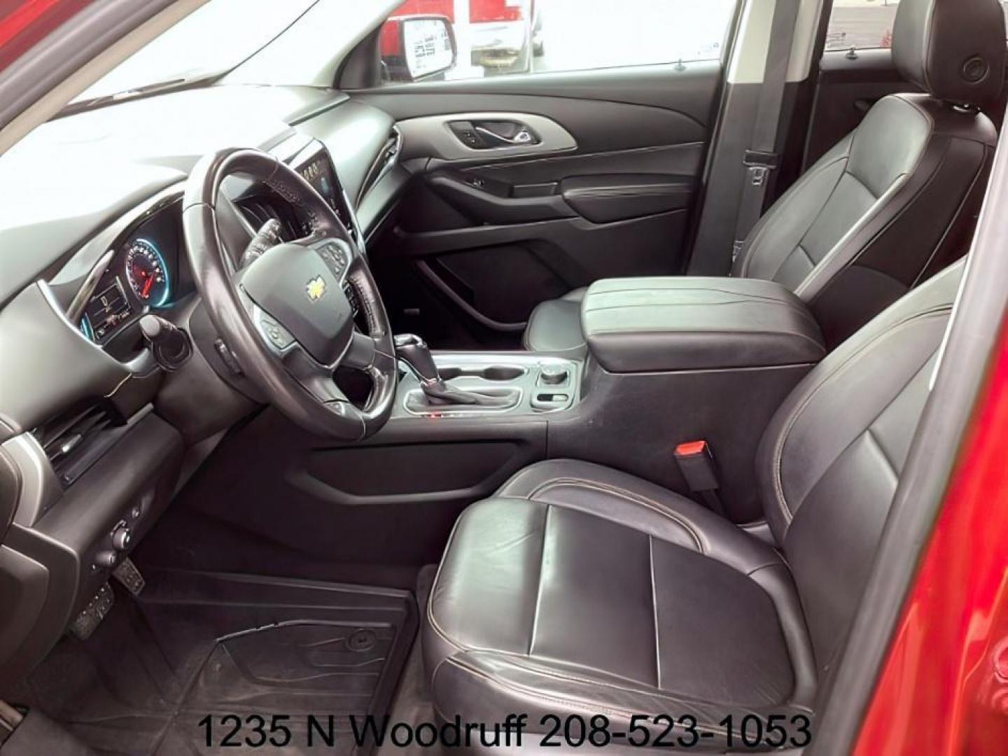 2019 Cajun Red Tintcoat /Jet Black, leather Chevrolet Traverse Premier AWD (1GNEVJKW6KJ) with an 3.6L V6 DOHC 24V engine, 9-Speed Automatic transmission, located at 1235 N Woodruff Ave., Idaho Falls, 83401, (208) 523-1053, 43.507172, -112.000488 - At Timberline Auto, finding a great deal on your next vehicle is always easy! Our experienced sales staff's goal is to help find you the right vehicle at the right price! Our knowledgeable finance department has options for almost any credit score. We offer extended service contract options to prote - Photo#10