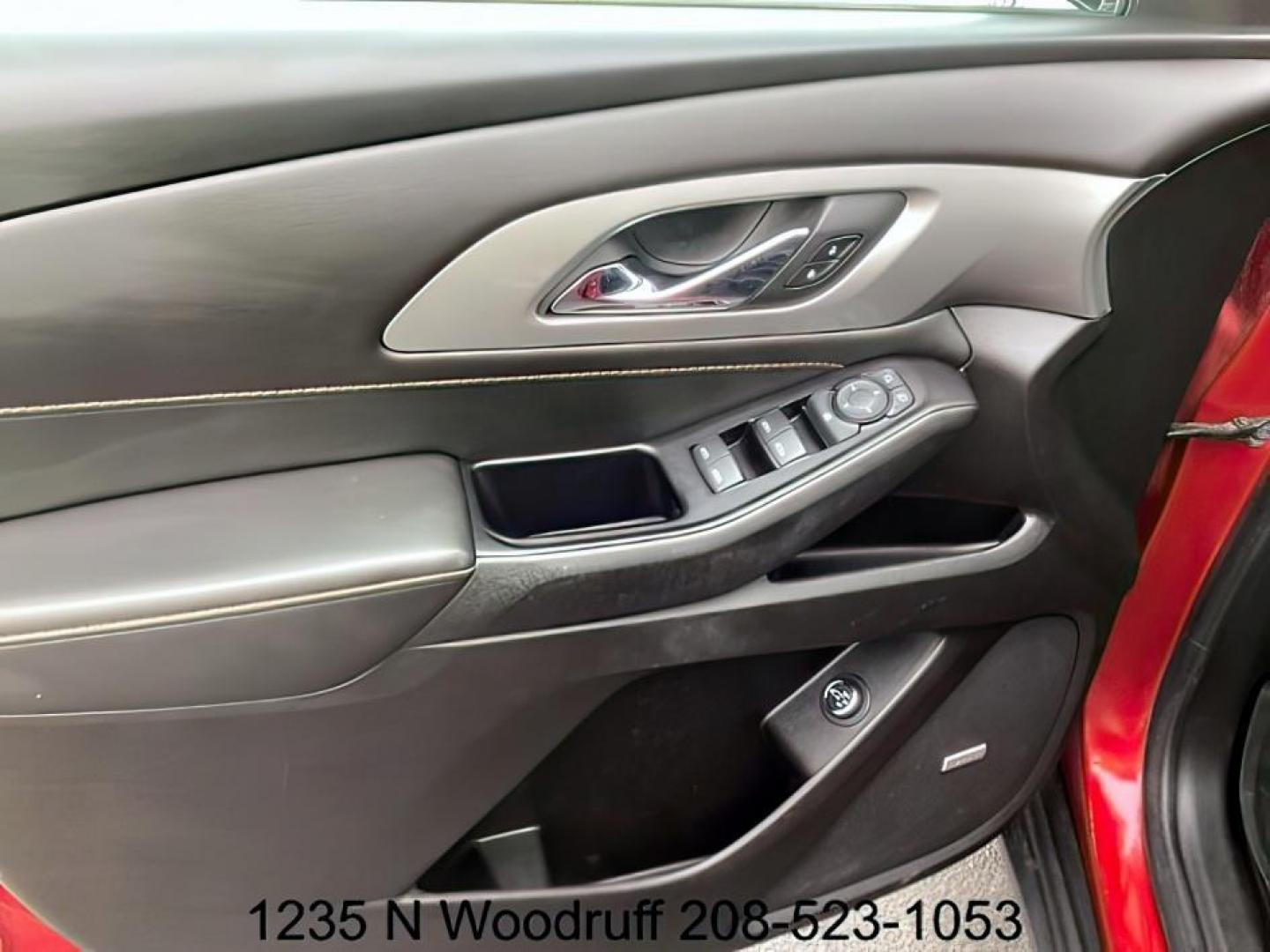 2019 Cajun Red Tintcoat /Jet Black, leather Chevrolet Traverse Premier AWD (1GNEVJKW6KJ) with an 3.6L V6 DOHC 24V engine, 9-Speed Automatic transmission, located at 1235 N Woodruff Ave., Idaho Falls, 83401, (208) 523-1053, 43.507172, -112.000488 - At Timberline Auto, finding a great deal on your next vehicle is always easy! Our experienced sales staff's goal is to help find you the right vehicle at the right price! Our knowledgeable finance department has options for almost any credit score. We offer extended service contract options to prote - Photo#13