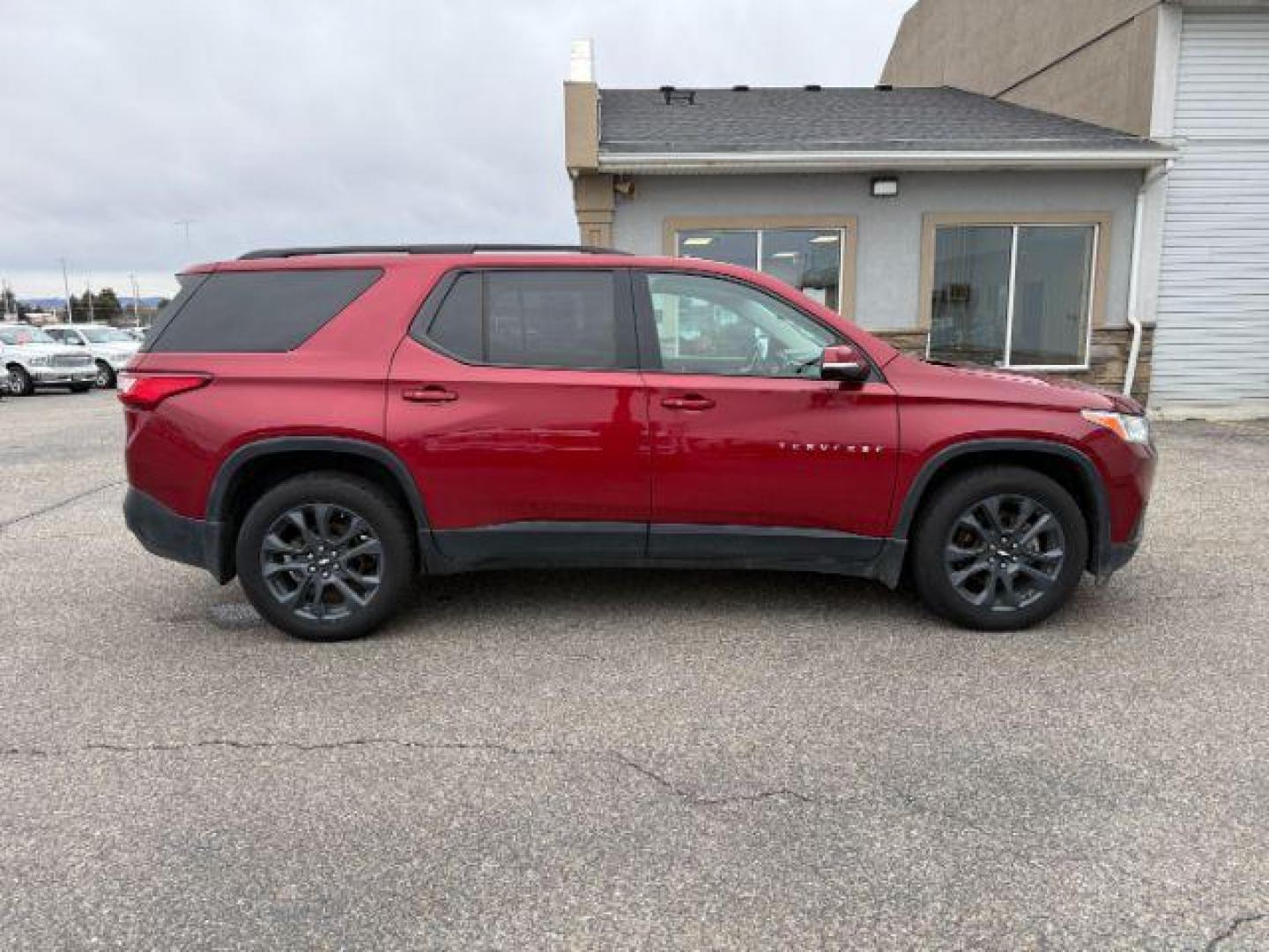 2019 Cajun Red Tintcoat /Jet Black, leather Chevrolet Traverse (1GNEVJKW6KJ) with an 36L V6 DOHC 24V engine, Automatic transmission, located at 1175 N Woodruff Ave, Idaho Falls, ID, 83401, 43.506901, -111.999657 - At Timberline Auto, finding a great deal on your next vehicle is always easy! Our experienced sales staff's goal is to help find you the right vehicle at the right price! Our knowledgeable finance department has options for almost any credit score. We offer extended service contract options to prote - Photo#41