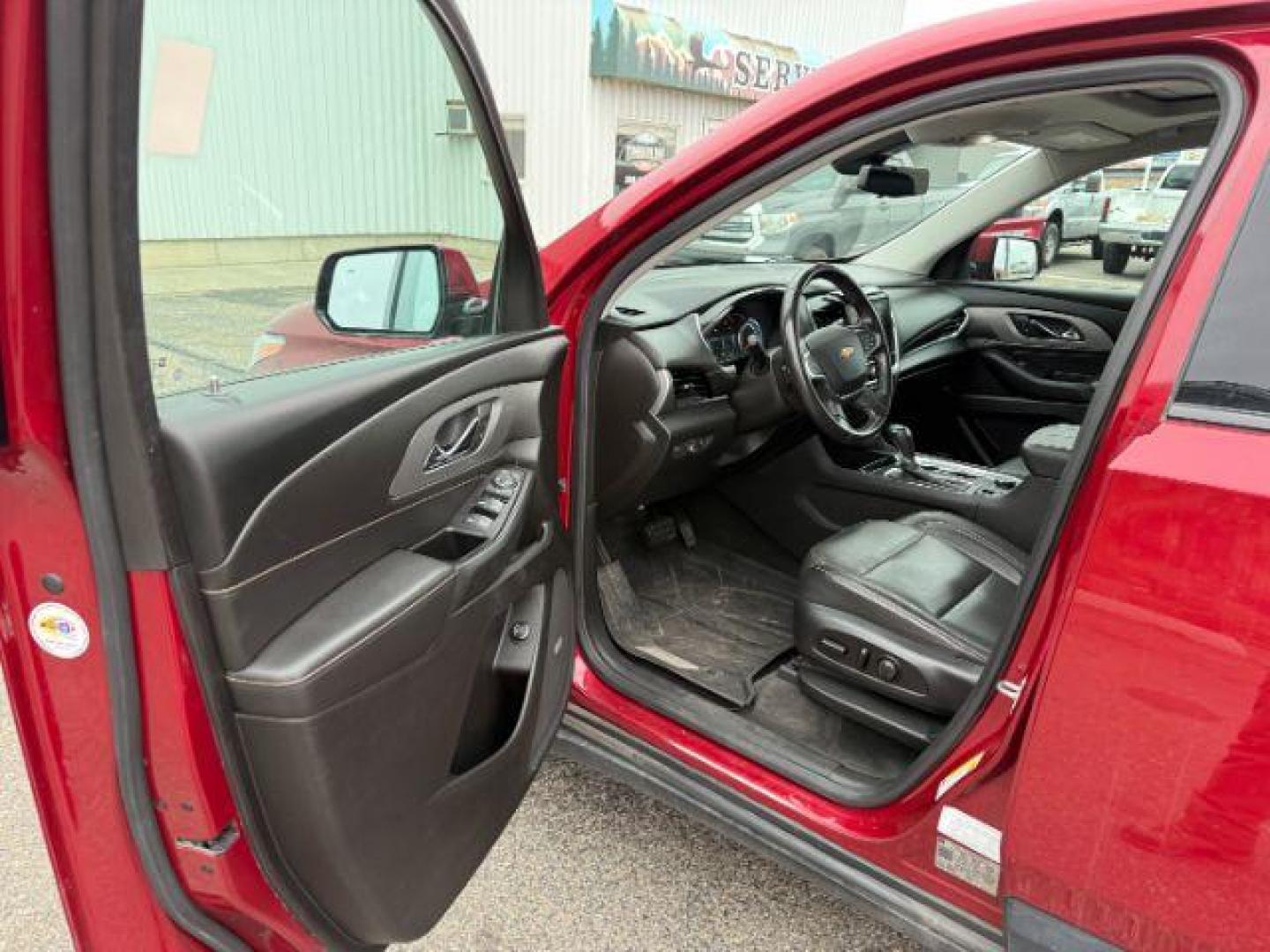 2019 Cajun Red Tintcoat /Jet Black, leather Chevrolet Traverse (1GNEVJKW6KJ) with an 36L V6 DOHC 24V engine, Automatic transmission, located at 1175 N Woodruff Ave, Idaho Falls, ID, 83401, 43.506901, -111.999657 - At Timberline Auto, finding a great deal on your next vehicle is always easy! Our experienced sales staff's goal is to help find you the right vehicle at the right price! Our knowledgeable finance department has options for almost any credit score. We offer extended service contract options to prote - Photo#45