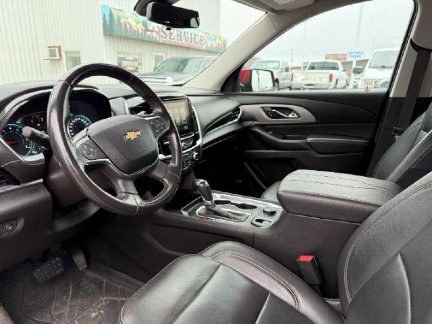 2019 Cajun Red Tintcoat /Jet Black, leather Chevrolet Traverse (1GNEVJKW6KJ) with an 36L V6 DOHC 24V engine, Automatic transmission, located at 1175 N Woodruff Ave, Idaho Falls, ID, 83401, 43.506901, -111.999657 - At Timberline Auto, finding a great deal on your next vehicle is always easy! Our experienced sales staff's goal is to help find you the right vehicle at the right price! Our knowledgeable finance department has options for almost any credit score. We offer extended service contract options to prote - Photo#47