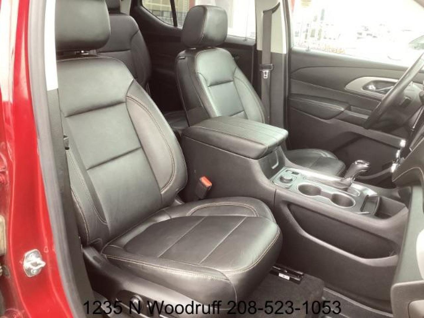 2019 Cajun Red Tintcoat /Jet Black, leather Chevrolet Traverse Premier AWD (1GNEVJKW6KJ) with an 3.6L V6 DOHC 24V engine, 9-Speed Automatic transmission, located at 1235 N Woodruff Ave., Idaho Falls, 83401, (208) 523-1053, 43.507172, -112.000488 - At Timberline Auto, finding a great deal on your next vehicle is always easy! Our experienced sales staff's goal is to help find you the right vehicle at the right price! Our knowledgeable finance department has options for almost any credit score. We offer extended service contract options to prote - Photo#16