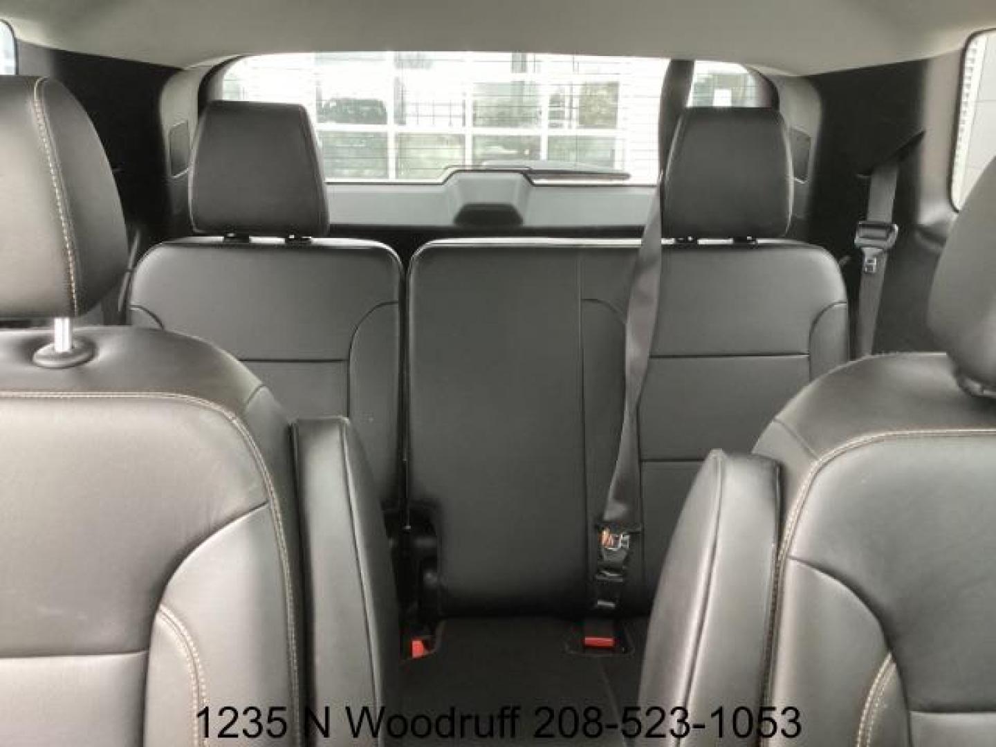 2019 Cajun Red Tintcoat /Jet Black, leather Chevrolet Traverse Premier AWD (1GNEVJKW6KJ) with an 3.6L V6 DOHC 24V engine, 9-Speed Automatic transmission, located at 1235 N Woodruff Ave., Idaho Falls, 83401, (208) 523-1053, 43.507172, -112.000488 - At Timberline Auto, finding a great deal on your next vehicle is always easy! Our experienced sales staff's goal is to help find you the right vehicle at the right price! Our knowledgeable finance department has options for almost any credit score. We offer extended service contract options to prote - Photo#28