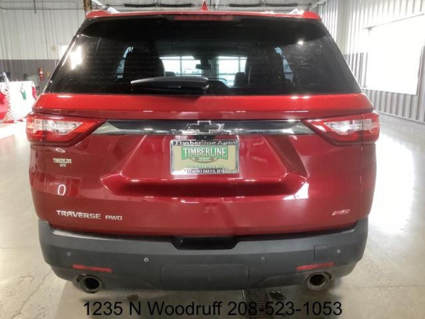 2019 Cajun Red Tintcoat /Jet Black, leather Chevrolet Traverse Premier AWD (1GNEVJKW6KJ) with an 3.6L V6 DOHC 24V engine, 9-Speed Automatic transmission, located at 1235 N Woodruff Ave., Idaho Falls, 83401, (208) 523-1053, 43.507172, -112.000488 - At Timberline Auto, finding a great deal on your next vehicle is always easy! Our experienced sales staff's goal is to help find you the right vehicle at the right price! Our knowledgeable finance department has options for almost any credit score. We offer extended service contract options to prote - Photo#3