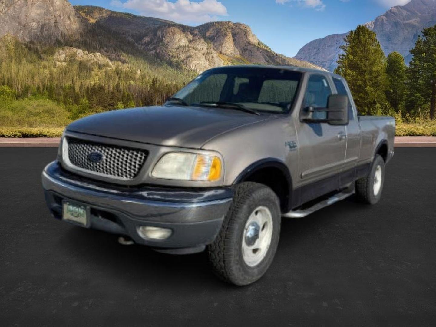 2001 GOLD /CLOTH Ford F-150 (1FTRX18L61N) with an 54 engine, Automatic transmission, located at 1175 N Woodruff Ave, Idaho Falls, ID, 83401, 43.506901, -111.999657 - At Timberline Auto, finding a great deal on your next vehicle is always easy! Our experienced sales staff's goal is to help find you the right vehicle at the right price! Our knowledgeable finance department has options for almost any credit score. We offer extended service contract options to prote - Photo#0