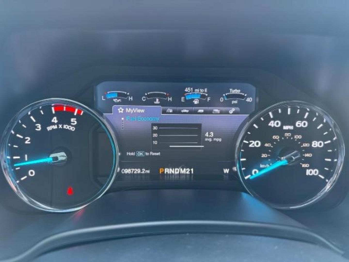 2019 Agate Black /Black, leather Ford F-350 SD Lariat Crew Cab Long Bed 4WD (1FT8W3BT2KE) with an 6.7L V8 OHV 16V DIESEL engine, 6-Speed Automatic transmission, located at 1235 N Woodruff Ave., Idaho Falls, 83401, (208) 523-1053, 43.507172, -112.000488 - At Timberline Auto, finding a great deal on your next vehicle is always easy! Our experienced sales staff's goal is to help find you the right vehicle at the right price! Our knowledgeable finance department has options for almost any credit score. We offer extended service contract options to prote - Photo#17