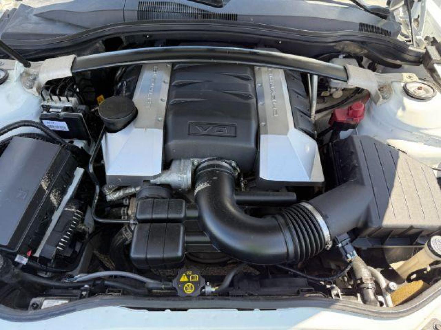2013 Summit White /Black Leather Interior Chevrolet Camaro 2SS Coupe (2G1FT1EW2D9) with an 6.2L V8 OHV 16V engine, 6-Speed Manual transmission, located at 1235 N Woodruff Ave., Idaho Falls, 83401, (208) 523-1053, 43.507172, -112.000488 - At Timberline Auto, finding a great deal on your next vehicle is always easy! Our experienced sales staff's goal is to help find you the right vehicle at the right price! Our knowledgeable finance department has options for almost any credit score. We offer extended service contract options to prote - Photo#17