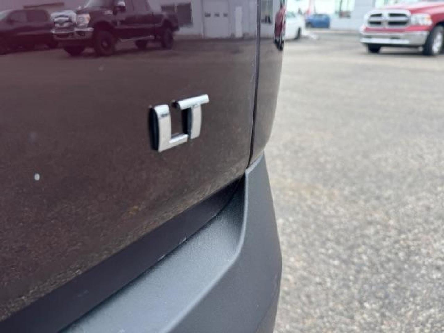 2020 Black Cherry Metallic /Jet Black, leather Chevrolet Traverse LT Feather AWD (1GNEVHKW8LJ) with an 3.6L V6 DOHC 24V engine, 9-Speed Automatic transmission, located at 1235 N Woodruff Ave., Idaho Falls, 83401, (208) 523-1053, 43.507172, -112.000488 - At Timberline Auto, finding a great deal on your next vehicle is always easy! Our experienced sales staff's goal is to help find you the right vehicle at the right price! Our knowledgeable finance department has options for almost any credit score. We offer extended service contract options to prote - Photo#7