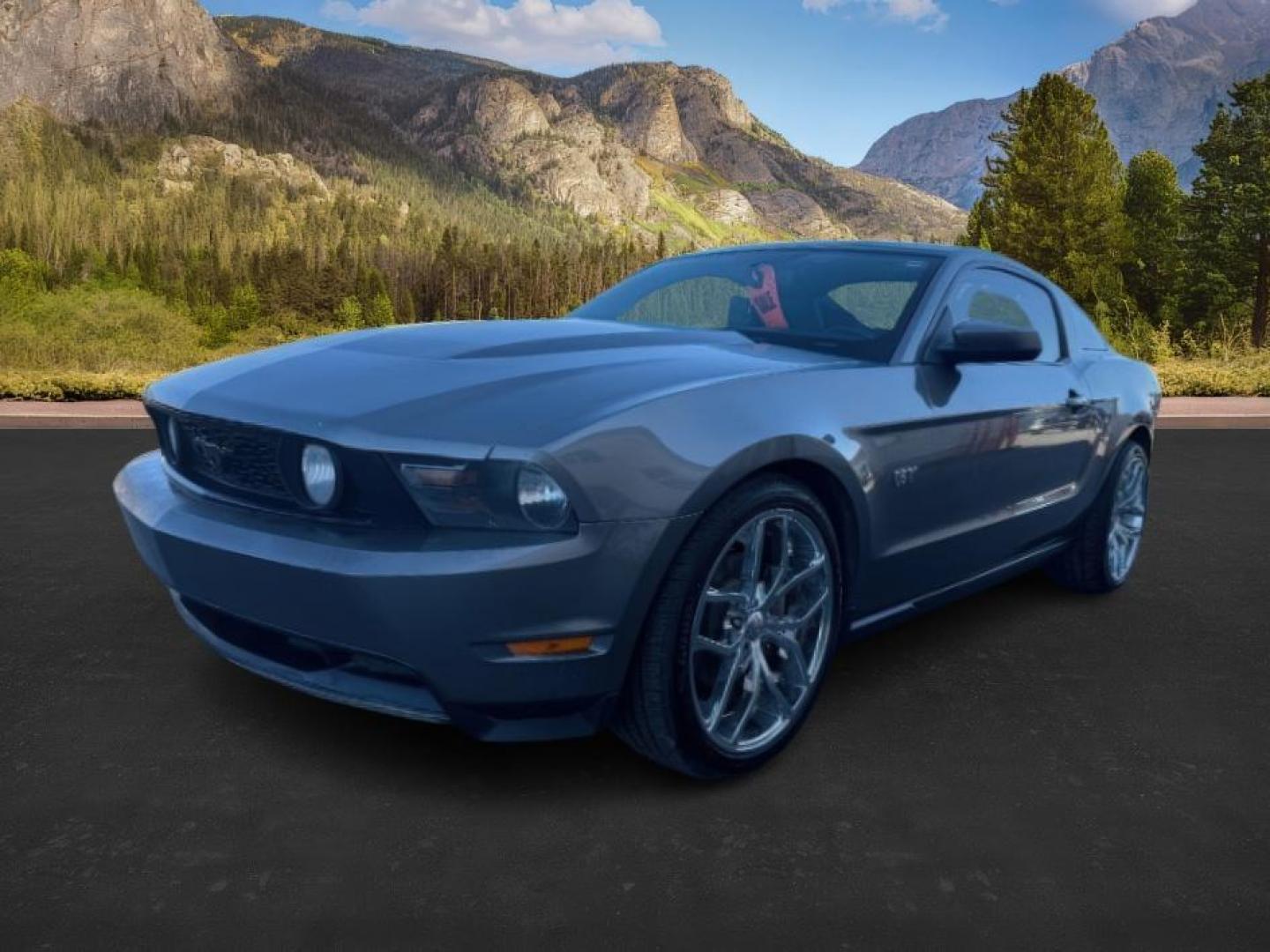 2010 Brilliant Silver Metallic /Charcoal Black Cloth Interior Ford Mustang GT Coupe (1ZVBP8CH1A5) with an 4.6L V8 SOHC 24V engine, 5-Speed Automatic transmission, located at 1235 N Woodruff Ave., Idaho Falls, 83401, (208) 523-1053, 43.507172, -112.000488 - At Timberline Auto, finding a great deal on your next vehicle is always easy! Our experienced sales staff's goal is to help find you the right vehicle at the right price! Our knowledgeable finance department has options for almost any credit score. We offer extended service contract options to prote - Photo#0