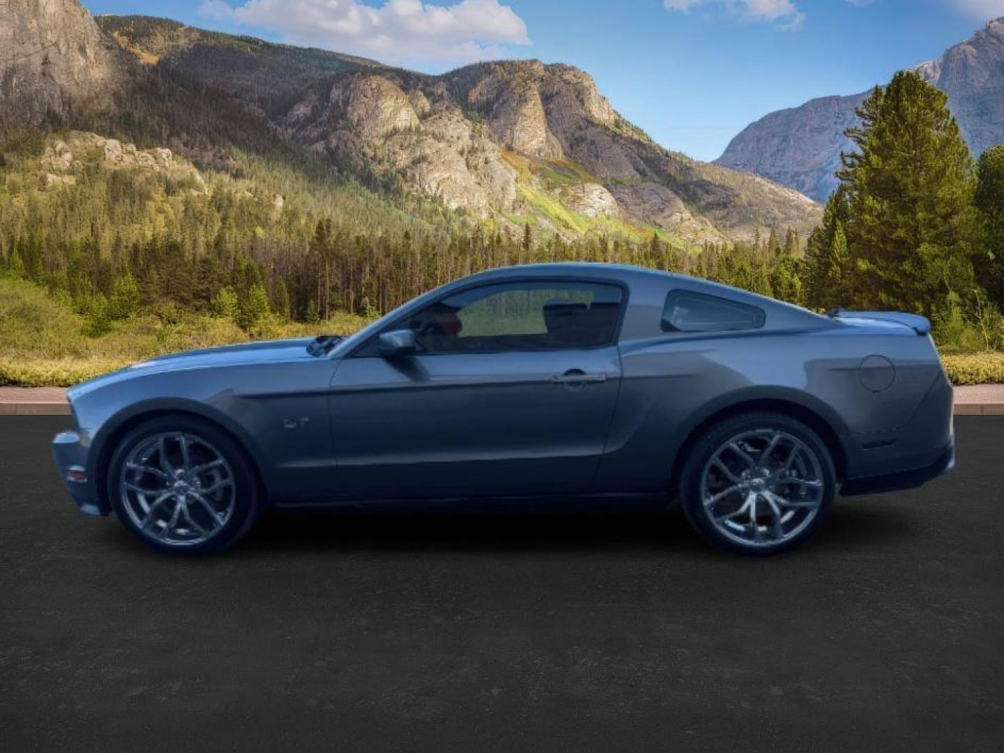 2010 Brilliant Silver Metallic /Charcoal Black Cloth Interior Ford Mustang GT Coupe (1ZVBP8CH1A5) with an 4.6L V8 SOHC 24V engine, 5-Speed Automatic transmission, located at 1235 N Woodruff Ave., Idaho Falls, 83401, (208) 523-1053, 43.507172, -112.000488 - At Timberline Auto, finding a great deal on your next vehicle is always easy! Our experienced sales staff's goal is to help find you the right vehicle at the right price! Our knowledgeable finance department has options for almost any credit score. We offer extended service contract options to prote - Photo#1