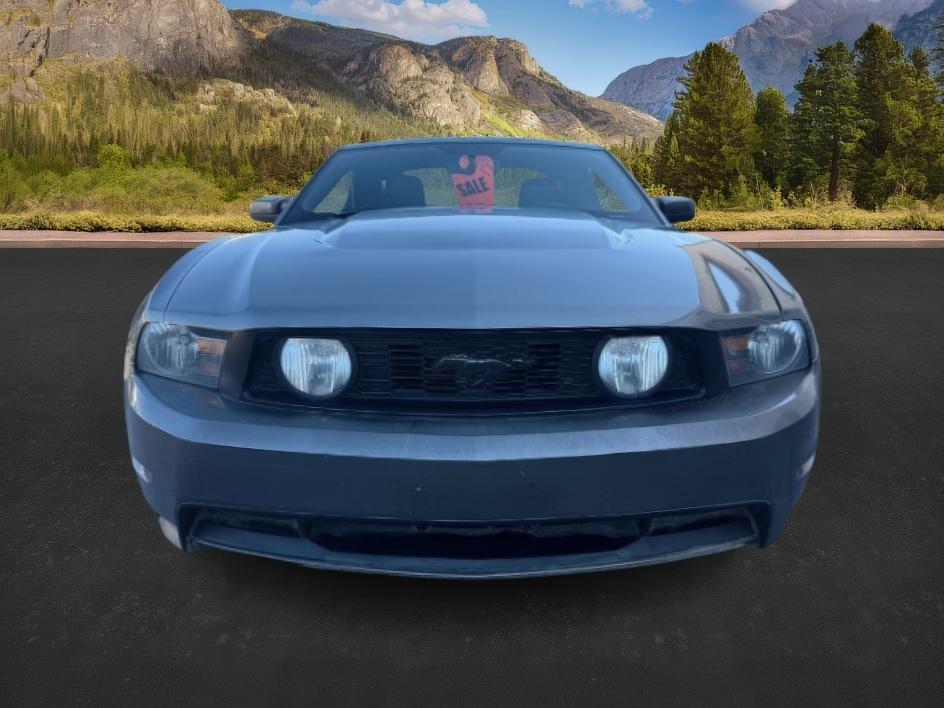 2010 GRAY /Charcoal Black Cloth Interior Ford Mustang GT Coupe (1ZVBP8CH1A5) with an 4.6L V8 SOHC 24V engine, 5-Speed Automatic transmission, located at 1235 N Woodruff Ave., Idaho Falls, 83401, (208) 523-1053, 43.507172, -112.000488 - At Timberline Auto, finding a great deal on your next vehicle is always easy! Our experienced sales staff's goal is to help find you the right vehicle at the right price! Our knowledgeable finance department has options for almost any credit score. We offer extended service contract options to prote- Photo#6
