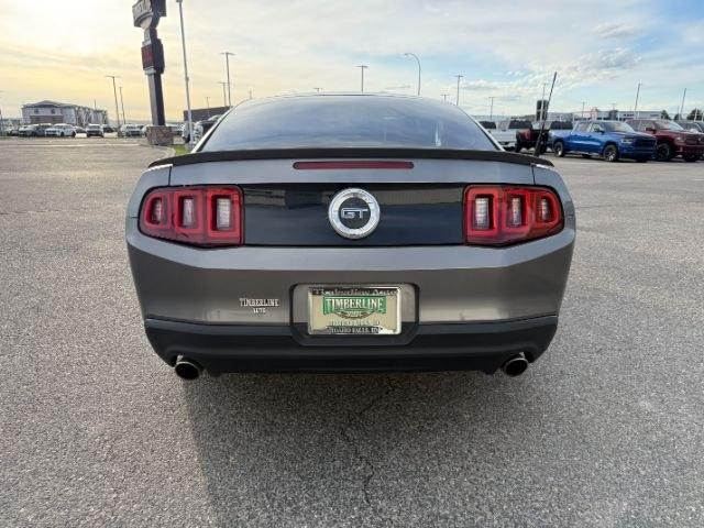 2010 GRAY /Charcoal Black Cloth Interior Ford Mustang GT Coupe (1ZVBP8CH1A5) with an 4.6L V8 SOHC 24V engine, 5-Speed Automatic transmission, located at 1235 N Woodruff Ave., Idaho Falls, 83401, (208) 523-1053, 43.507172, -112.000488 - At Timberline Auto, finding a great deal on your next vehicle is always easy! Our experienced sales staff's goal is to help find you the right vehicle at the right price! Our knowledgeable finance department has options for almost any credit score. We offer extended service contract options to prote- Photo#24