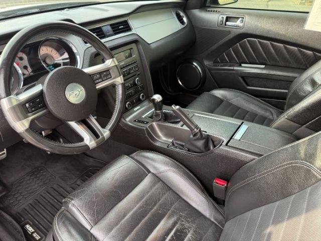 2010 GRAY /Charcoal Black Cloth Interior Ford Mustang GT Coupe (1ZVBP8CH1A5) with an 4.6L V8 SOHC 24V engine, 5-Speed Automatic transmission, located at 1235 N Woodruff Ave., Idaho Falls, 83401, (208) 523-1053, 43.507172, -112.000488 - At Timberline Auto, finding a great deal on your next vehicle is always easy! Our experienced sales staff's goal is to help find you the right vehicle at the right price! Our knowledgeable finance department has options for almost any credit score. We offer extended service contract options to prote- Photo#33
