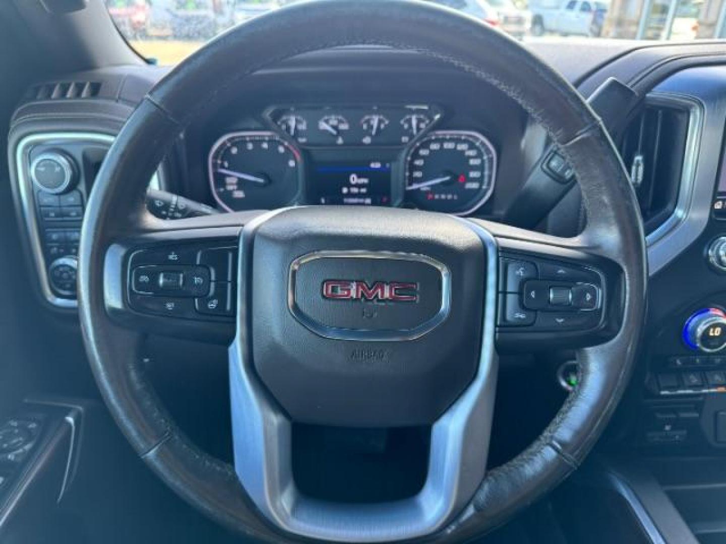 2019 BROWN /LEATHER GMC Sierra 1500 SLT Crew Cab Short Box 4WD (1GTU9DED0KZ) with an 5.3 engine, AUTOMATIC transmission, located at 1235 N Woodruff Ave., Idaho Falls, 83401, (208) 523-1053, 43.507172, -112.000488 - Photo#16
