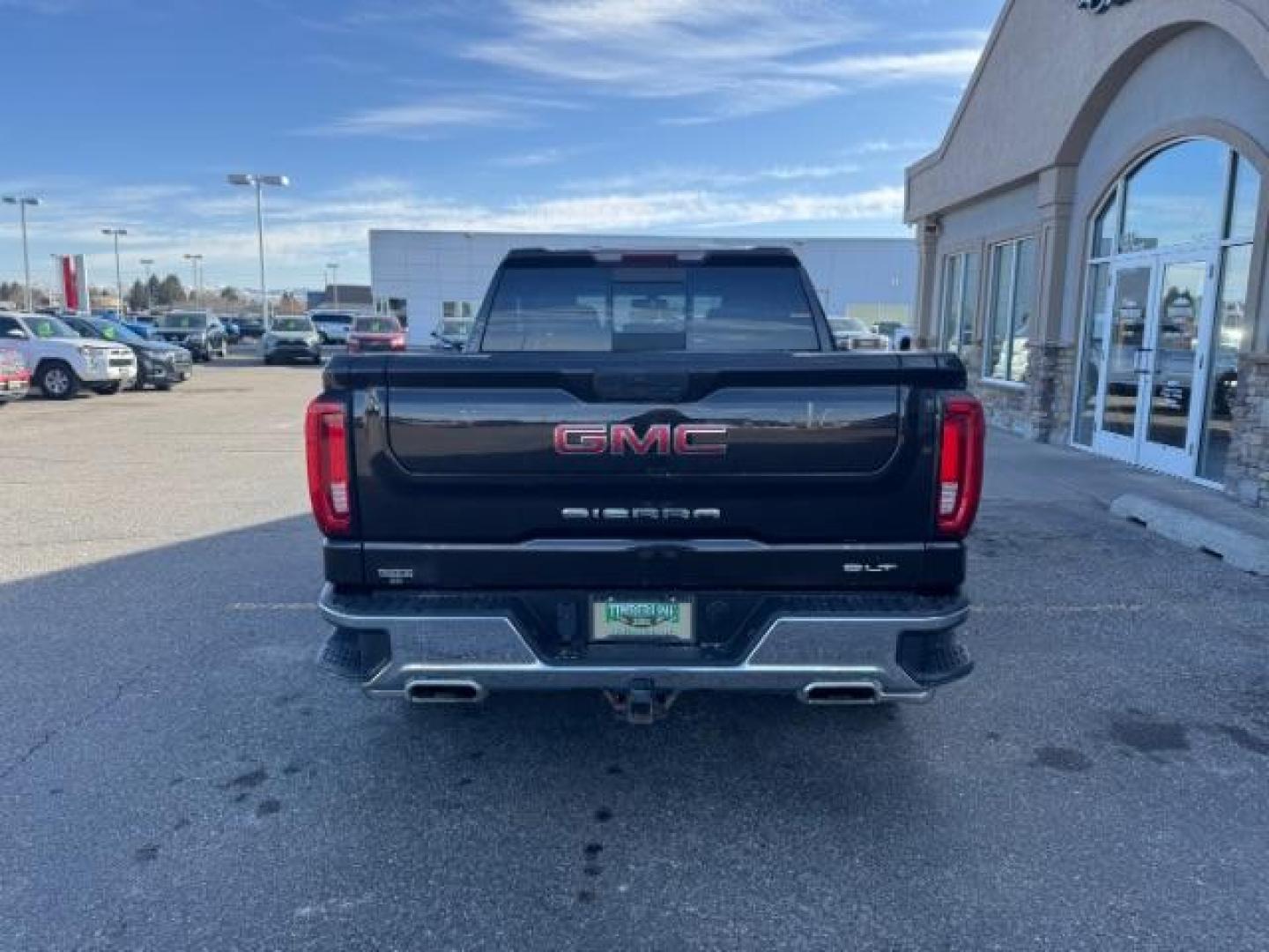 2019 BROWN /LEATHER GMC Sierra 1500 SLT Crew Cab Short Box 4WD (1GTU9DED0KZ) with an 5.3 engine, AUTOMATIC transmission, located at 1235 N Woodruff Ave., Idaho Falls, 83401, (208) 523-1053, 43.507172, -112.000488 - Photo#3