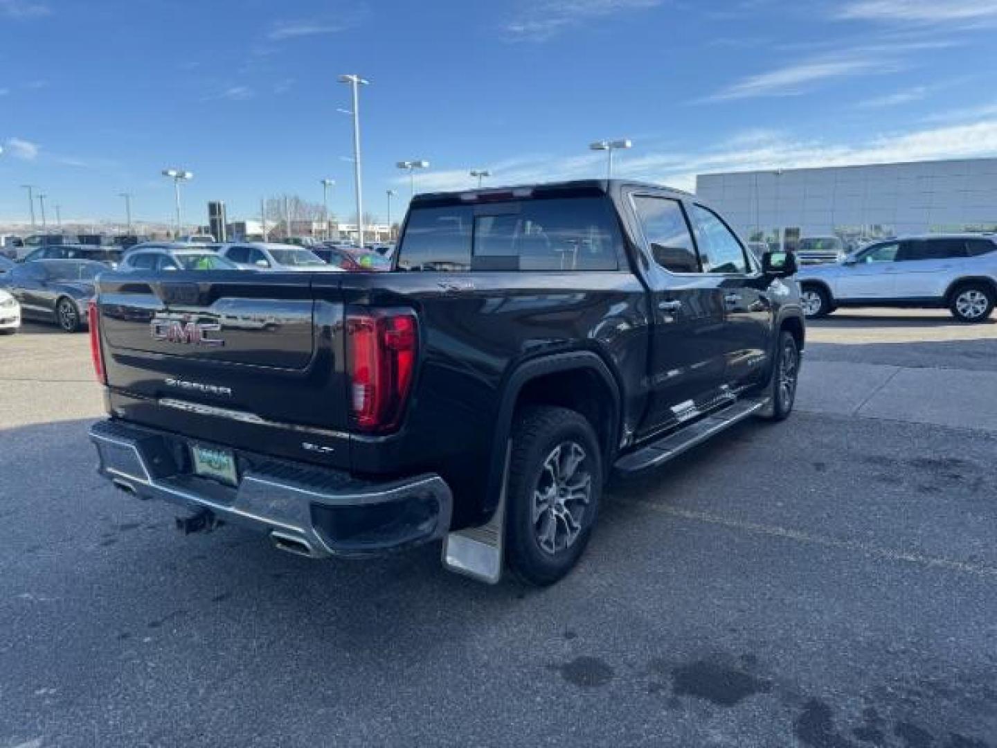 2019 BROWN /LEATHER GMC Sierra 1500 SLT Crew Cab Short Box 4WD (1GTU9DED0KZ) with an 5.3 engine, AUTOMATIC transmission, located at 1235 N Woodruff Ave., Idaho Falls, 83401, (208) 523-1053, 43.507172, -112.000488 - Photo#4