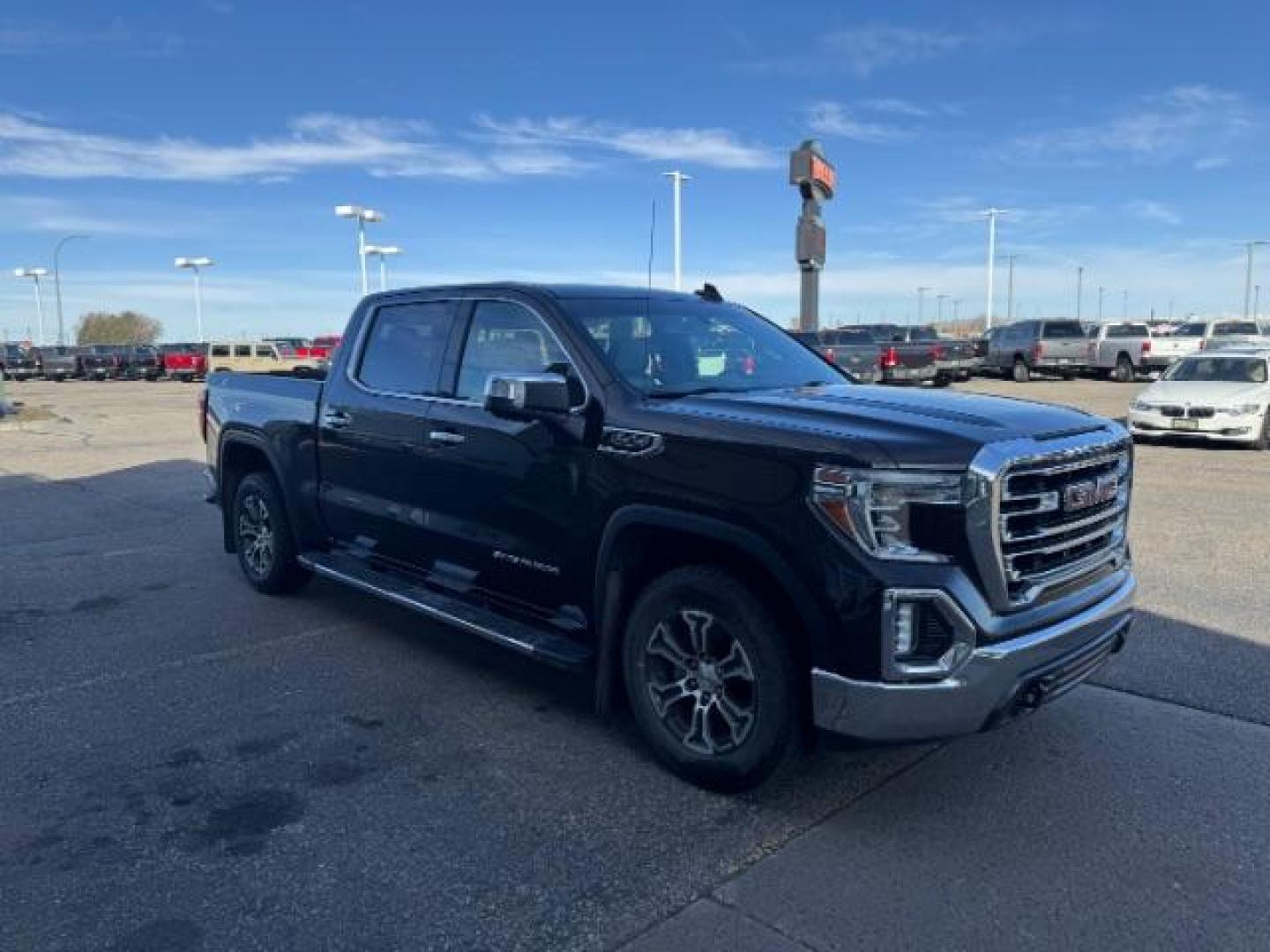 2019 BROWN /LEATHER GMC Sierra 1500 SLT Crew Cab Short Box 4WD (1GTU9DED0KZ) with an 5.3 engine, AUTOMATIC transmission, located at 1235 N Woodruff Ave., Idaho Falls, 83401, (208) 523-1053, 43.507172, -112.000488 - Photo#6