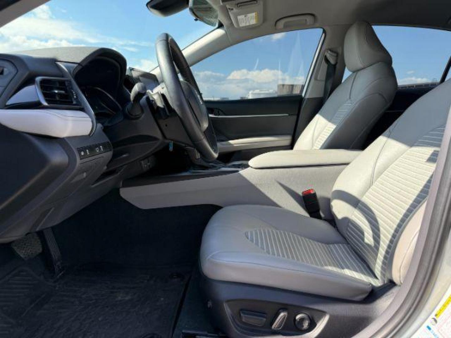 2023 WHITE /Ash Toyota Camry SE AWD (4T1G11BK8PU) with an 2.5L I-4 port/direct injection engine, AUTOMATIC transmission, located at 1235 N Woodruff Ave., Idaho Falls, 83401, (208) 523-1053, 43.507172, -112.000488 - At Timberline Auto, finding a great deal on your next vehicle is always easy! Our experienced sales staff's goal is to help find you the right vehicle at the right price! Our knowledgeable finance department has options for almost any credit score. We offer extended service contract options to prote - Photo#9