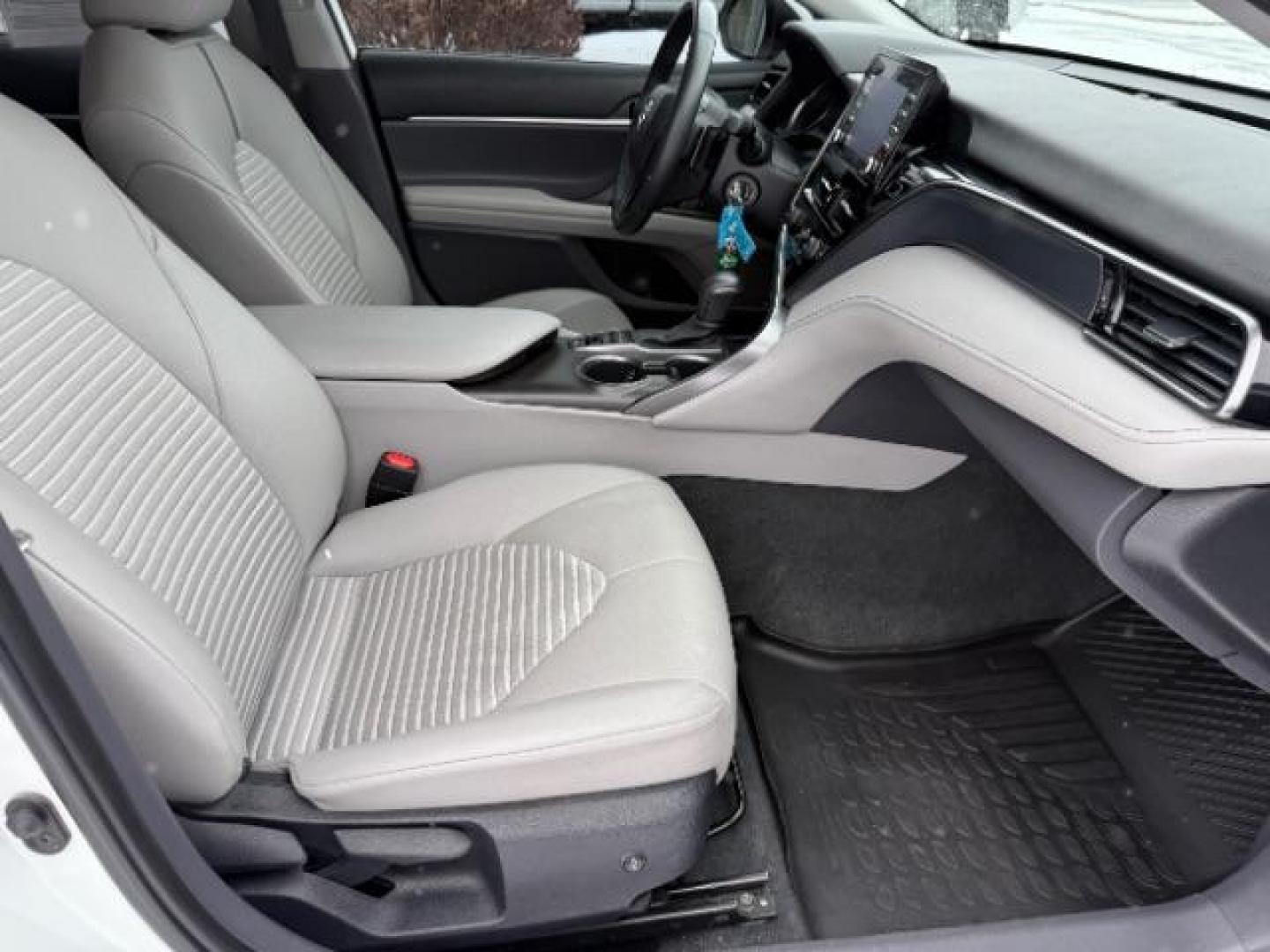 2023 WHITE /Ash Toyota Camry SE AWD (4T1G11BK8PU) with an 2.5 engine, AUTOMATIC transmission, located at 1235 N Woodruff Ave., Idaho Falls, 83401, (208) 523-1053, 43.507172, -112.000488 - At Timberline Auto, finding a great deal on your next vehicle is always easy! Our experienced sales staff's goal is to help find you the right vehicle at the right price! Our knowledgeable finance department has options for almost any credit score. We offer extended service contract options to prote - Photo#15