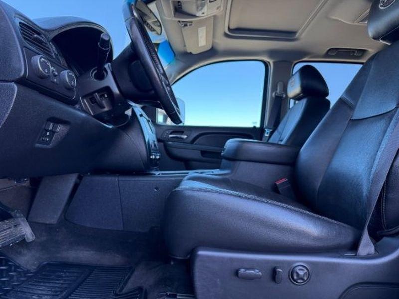 2013 Steel Gray Metallic /Ebony GMC Sierra SLT (1GT121E86DF) with an V8, 6.6L engine, 6-Speed Automatic transmission, located at 1175 N Woodruff Ave, Idaho Falls, ID, 83401, 43.506901, -111.999657 - <b>Vehicle Details</b><br>Looking for a heavy-duty pickup that blends power, comfort, and capability? This pre-owned 2013 GMC Sierra 2500 SLT with 4WD and a V8 6.6L Diesel engine is ready to tackle tough jobs and weekend adventures alike. Built for drivers who need serious towing strength and confid- Photo#13