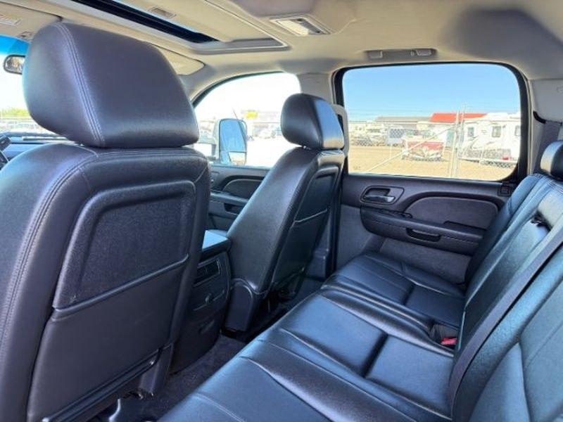 2013 Steel Gray Metallic /Ebony GMC Sierra SLT (1GT121E86DF) with an V8, 6.6L engine, 6-Speed Automatic transmission, located at 1175 N Woodruff Ave, Idaho Falls, ID, 83401, 43.506901, -111.999657 - <b>Vehicle Details</b><br>Looking for a heavy-duty pickup that blends power, comfort, and capability? This pre-owned 2013 GMC Sierra 2500 SLT with 4WD and a V8 6.6L Diesel engine is ready to tackle tough jobs and weekend adventures alike. Built for drivers who need serious towing strength and confid- Photo#25