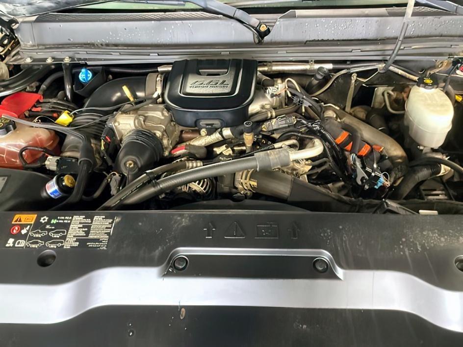 2013 Steel Gray Metallic /Ebony GMC Sierra SLT (1GT121E86DF) with an V8, 6.6L engine, 6-Speed Automatic transmission, located at 1175 N Woodruff Ave, Idaho Falls, ID, 83401, 43.506901, -111.999657 - <b>Vehicle Details</b><br>Looking for a heavy-duty pickup that blends power, comfort, and capability? This pre-owned 2013 GMC Sierra 2500 SLT with 4WD and a V8 6.6L Diesel engine is ready to tackle tough jobs and weekend adventures alike. Built for drivers who need serious towing strength and confid- Photo#32
