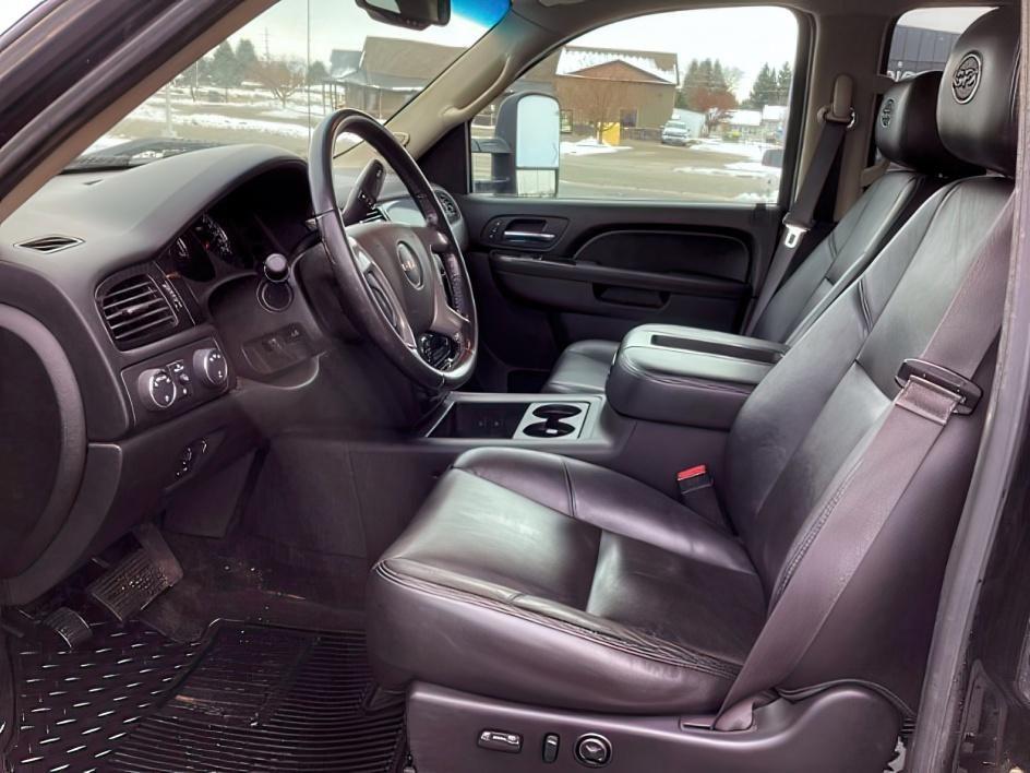 2013 Steel Gray Metallic /Ebony GMC Sierra SLT (1GT121E86DF) with an V8, 6.6L engine, 6-Speed Automatic transmission, located at 1175 N Woodruff Ave, Idaho Falls, ID, 83401, 43.506901, -111.999657 - <b>Vehicle Details</b><br>Looking for a heavy-duty pickup that blends power, comfort, and capability? This pre-owned 2013 GMC Sierra 2500 SLT with 4WD and a V8 6.6L Diesel engine is ready to tackle tough jobs and weekend adventures alike. Built for drivers who need serious towing strength and confid- Photo#38