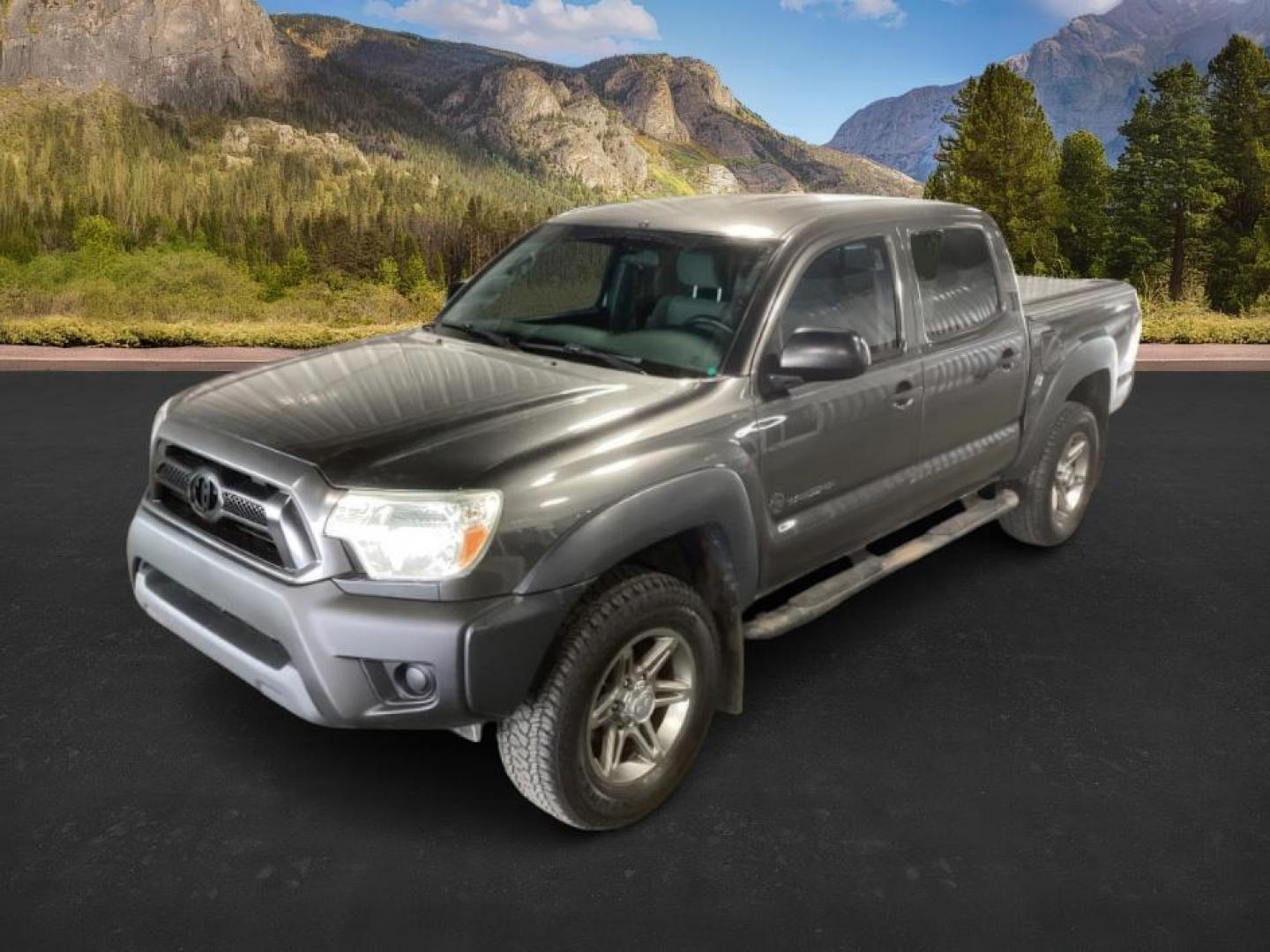 2013 GRAY /Graphite Cloth Interior Toyota Tacoma Double Cab V6 Auto 4WD (5TFLU4EN6DX) with an 4.0L V6 DOHC 24V engine, 5-Speed Automatic transmission, located at 1235 N Woodruff Ave., Idaho Falls, 83401, (208) 523-1053, 43.507172, -112.000488 - At Timberline Auto, finding a great deal on your next vehicle is always easy! Our experienced sales staff's goal is to help find you the right vehicle at the right price! Our knowledgeable finance department has options for almost any credit score. We offer extended service contract options to prote - Photo#0