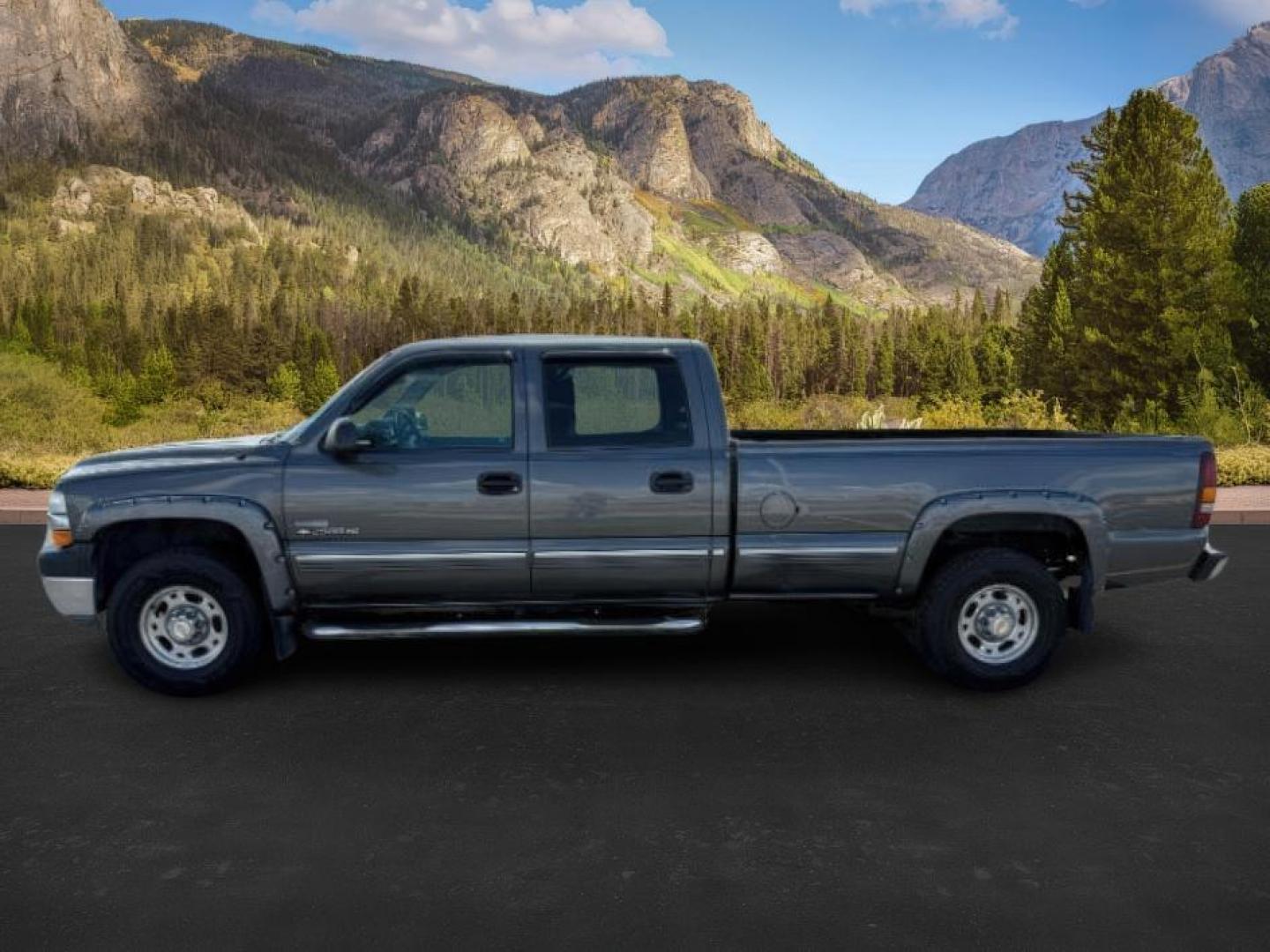 2001 GRAY /Graphite Cloth Chevrolet Silverado 2500HD LS Crew Cab Long Bed 4WD (1GCHK23131F) with an 6.6L V8 OHV 32V TURBO DIESEL engine, 5-Speed Automatic transmission, located at 1235 N Woodruff Ave., Idaho Falls, 83401, (208) 523-1053, 43.507172, -112.000488 - At Timberline Auto, finding a great deal on your next vehicle is always easy! Our experienced sales staff's goal is to help find you the right vehicle at the right price! Our knowledgeable finance department has options for almost any credit score. We offer extended service contract options to prote - Photo#1