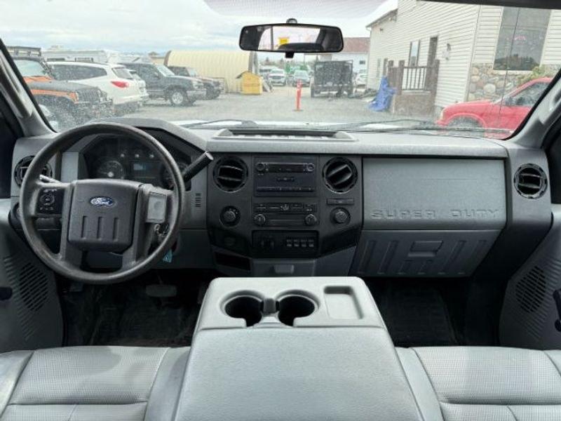 2015 Oxford White /Steel Ford F-550 XL (1FD0W5HT7FE) with an V8, 6.7L engine, 5-speed automatic transmission, located at 1175 N Woodruff Ave, Idaho Falls, ID, 83401, 43.506901, -111.999657 - <b>Vehicle Details</b><br>Ready for tough jobs and long hauls, this pre-owned 2015 Ford F-550 F Series Super Duty Crew Cab DRW 4WD is built to perform. Powered by a V8, 6.7L Diesel engine, this heavy-duty truck delivers the capability you need for demanding work, towing, and hauling. With 4x4, Dual- Photo#14