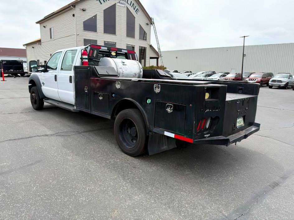 2015 WHITE /CLOTH Ford F-550 Crew Cab DRW 4WD (1FD0W5HT7FE) with an 6.7L V8 OHV 16V DIESEL engine, AUTOMATIC transmission, located at 1235 N Woodruff Ave., Idaho Falls, 83401, (208) 523-1053, 43.507172, -112.000488 - This 2015 Ford F-550 Super Duty is a commercial-grade heavy-duty truck built for demanding work, fleet use, and professional job site performance. Designed on Ford's proven Super Duty platform, it delivers the strength and durability needed for towing, equipment transport, and service applications.- Photo#2