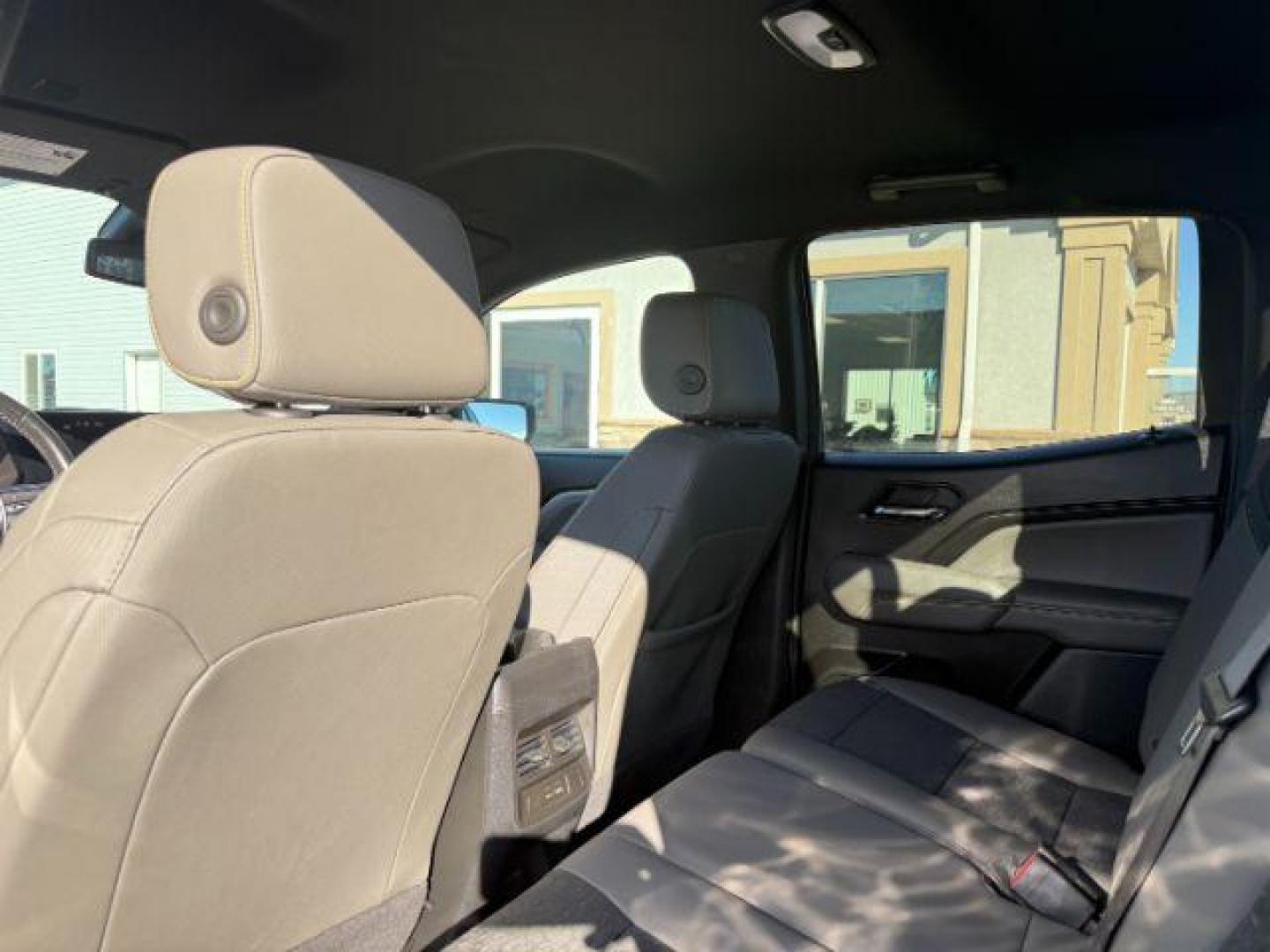 2024 Glacier Blue Metallic /Jet Black/Artem Chevrolet Colorado (1GCPTFEK0R1) with an 27L L4 DOHC 16V TURBO engine, Automatic transmission, located at 1175 N Woodruff Ave, Idaho Falls, ID, 83401, 43.506901, -111.999657 - At Timberline Auto, finding a great deal on your next vehicle is always easy! Our experienced sales staff's goal is to help find you the right vehicle at the right price! Our knowledgeable finance department has options for almost any credit score. We offer extended service contract options to prote - Photo#42