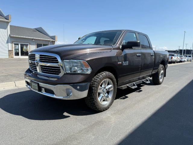 photo of 2016 RAM 1500 SLT Crew Cab LWB 4WD