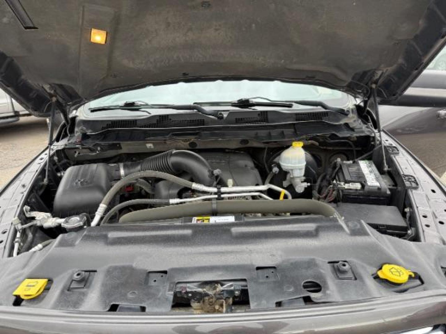 2015 BLACK /CLOTH RAM 1500 Sport Crew Cab SWB 4WD (1C6RR7MT5FS) with an 5.7L V8 OHV 16V engine, 8-Speed Automatic transmission, located at 1235 N Woodruff Ave., Idaho Falls, 83401, (208) 523-1053, 43.507172, -112.000488 - Photo#10