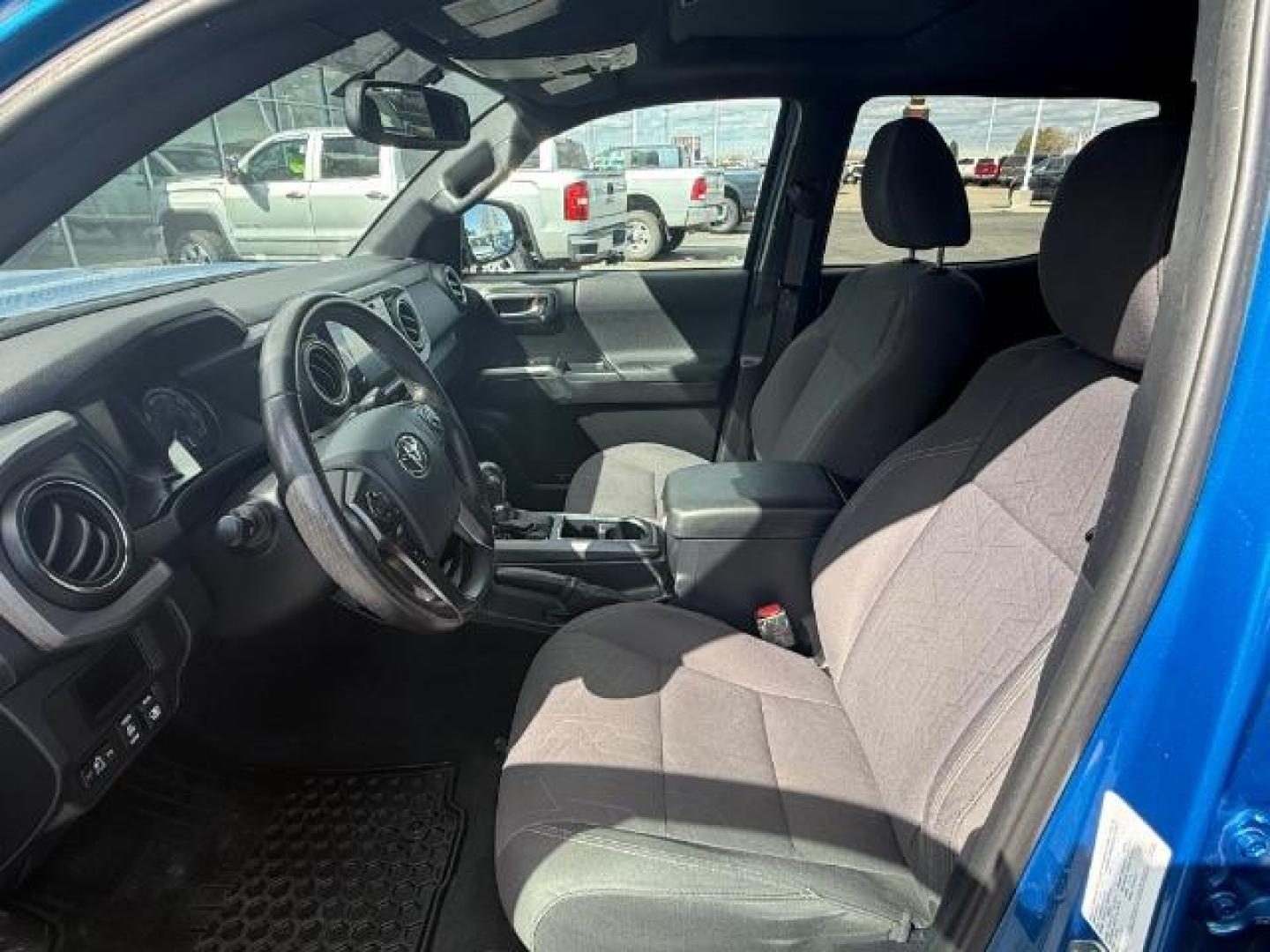 2017 BLUE /CLOTH Toyota Tacoma SR5 Double Cab Super Long Bed V6 6AT 4WD (5TFDZ5BN5HX) with an 3.5L V6 DOHC 24V engine, 6-Speed Automatic transmission, located at 1235 N Woodruff Ave., Idaho Falls, 83401, (208) 523-1053, 43.507172, -112.000488 - At Timberline Auto, finding a great deal on your next vehicle is always easy! Our experienced sales staff's goal is to help find you the right vehicle at the right price! Our knowledgeable finance department has options for almost any credit score. We offer extended service contract options to prote - Photo#13