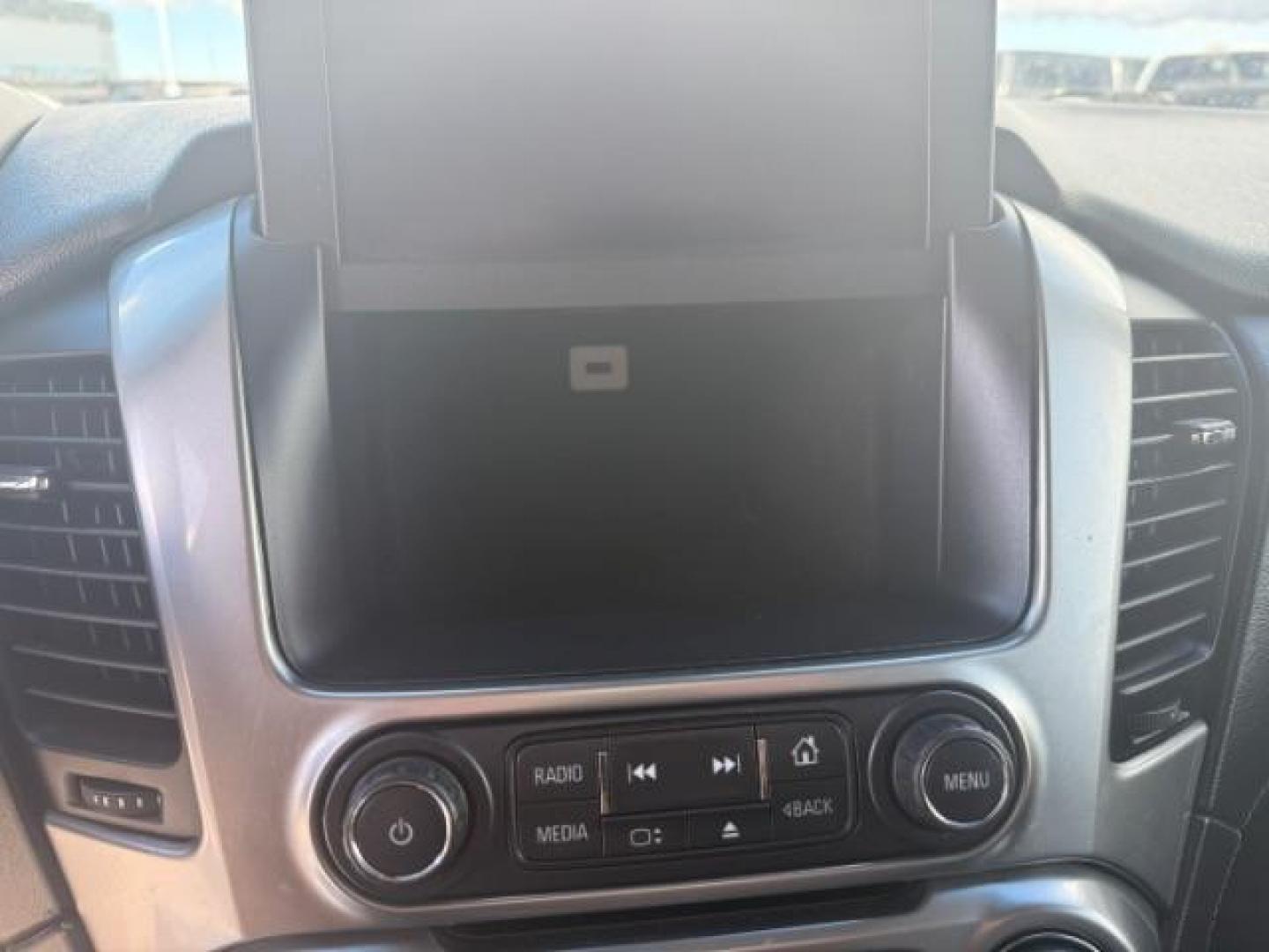 2015 SILVER /LEATHER Chevrolet Tahoe LT 4WD (1GNSKBKCXFR) with an 5.3L V8 OHV 16V engine, 6-Speed Automatic transmission, located at 1235 N Woodruff Ave., Idaho Falls, 83401, (208) 523-1053, 43.507172, -112.000488 - Photo#24