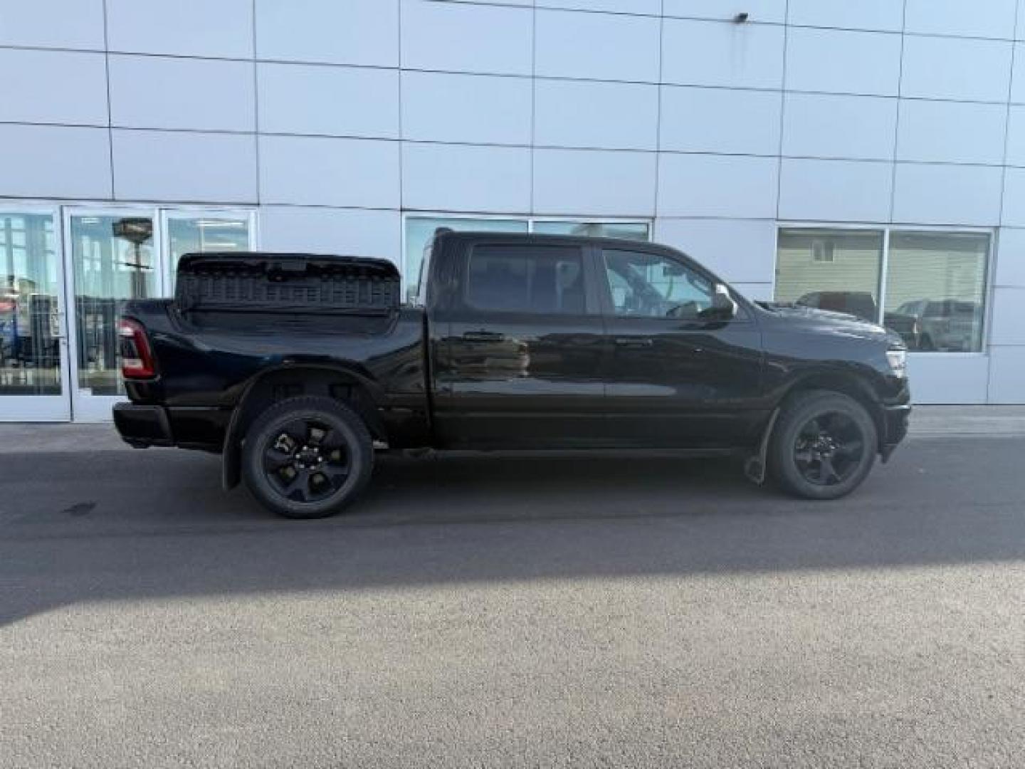 2019 BLACK /Black/Red, vinyl/cloth RAM 1500 Rebel Crew Cab SB 4WD (1C6SRFLT0KN) with an 5.7L V8 OHV 16V engine, 8-Speed Automatic transmission, located at 1235 N Woodruff Ave., Idaho Falls, 83401, (208) 523-1053, 43.507172, -112.000488 - Photo#3