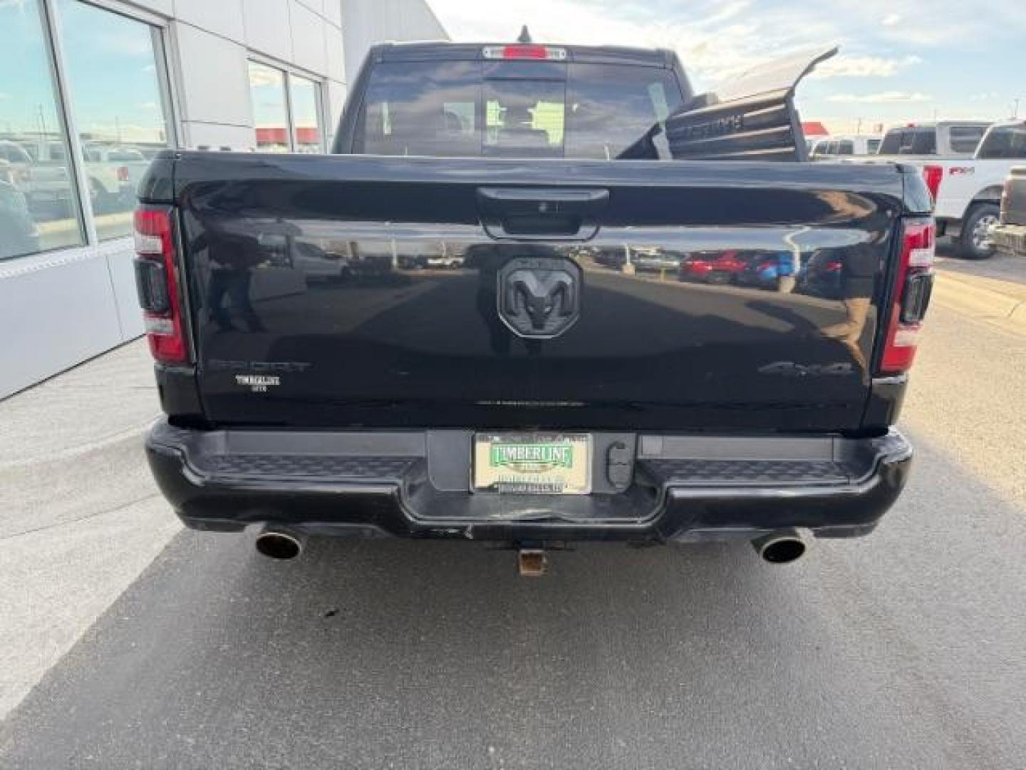 2019 BLACK /Black/Red, vinyl/cloth RAM 1500 Rebel Crew Cab SB 4WD (1C6SRFLT0KN) with an 5.7L V8 OHV 16V engine, 8-Speed Automatic transmission, located at 1235 N Woodruff Ave., Idaho Falls, 83401, (208) 523-1053, 43.507172, -112.000488 - Photo#5