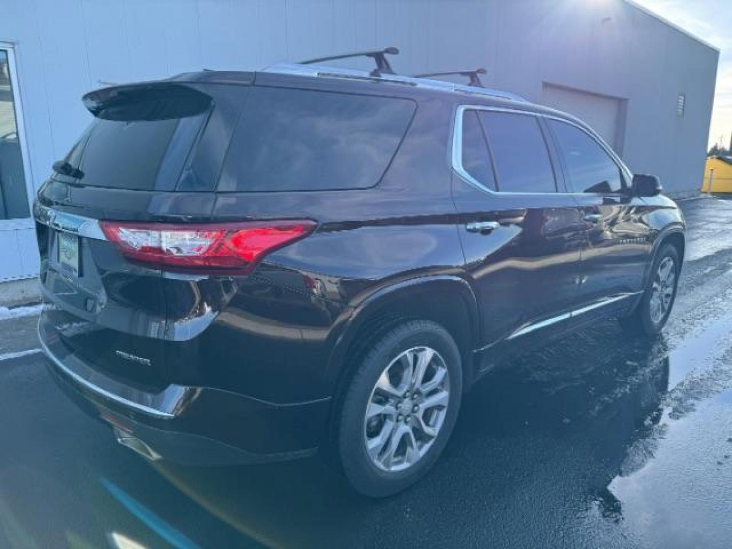 2020 Black Cherry Metallic /Jet Black, leather Chevrolet Traverse Premier AWD (1GNEVKKW8LJ) with an 3.6L V6 DOHC 24V engine, 9-Speed Automatic transmission, located at 1235 N Woodruff Ave., Idaho Falls, 83401, (208) 523-1053, 43.507172, -112.000488 - Photo#5