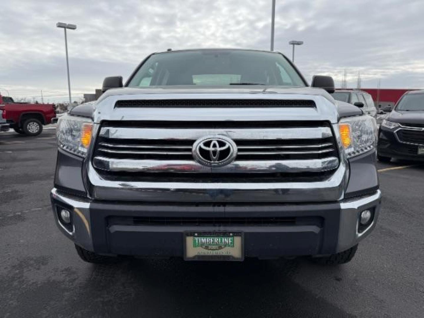 2017 Magnetic Gray Metallic /Black, cloth Toyota Tundra SR5 5.7L V8 CrewMax 4WD (5TFDY5F12HX) with an 5.7L V8 DOHC 32V engine, 6-Speed Automatic transmission, located at 1235 N Woodruff Ave., Idaho Falls, 83401, (208) 523-1053, 43.507172, -112.000488 - At Timberline Auto, finding a great deal on your next vehicle is always easy! Our experienced sales staff's goal is to help find you the right vehicle at the right price! Our knowledgeable finance department has options for almost any credit score. We offer extended service contract options to prote - Photo#7