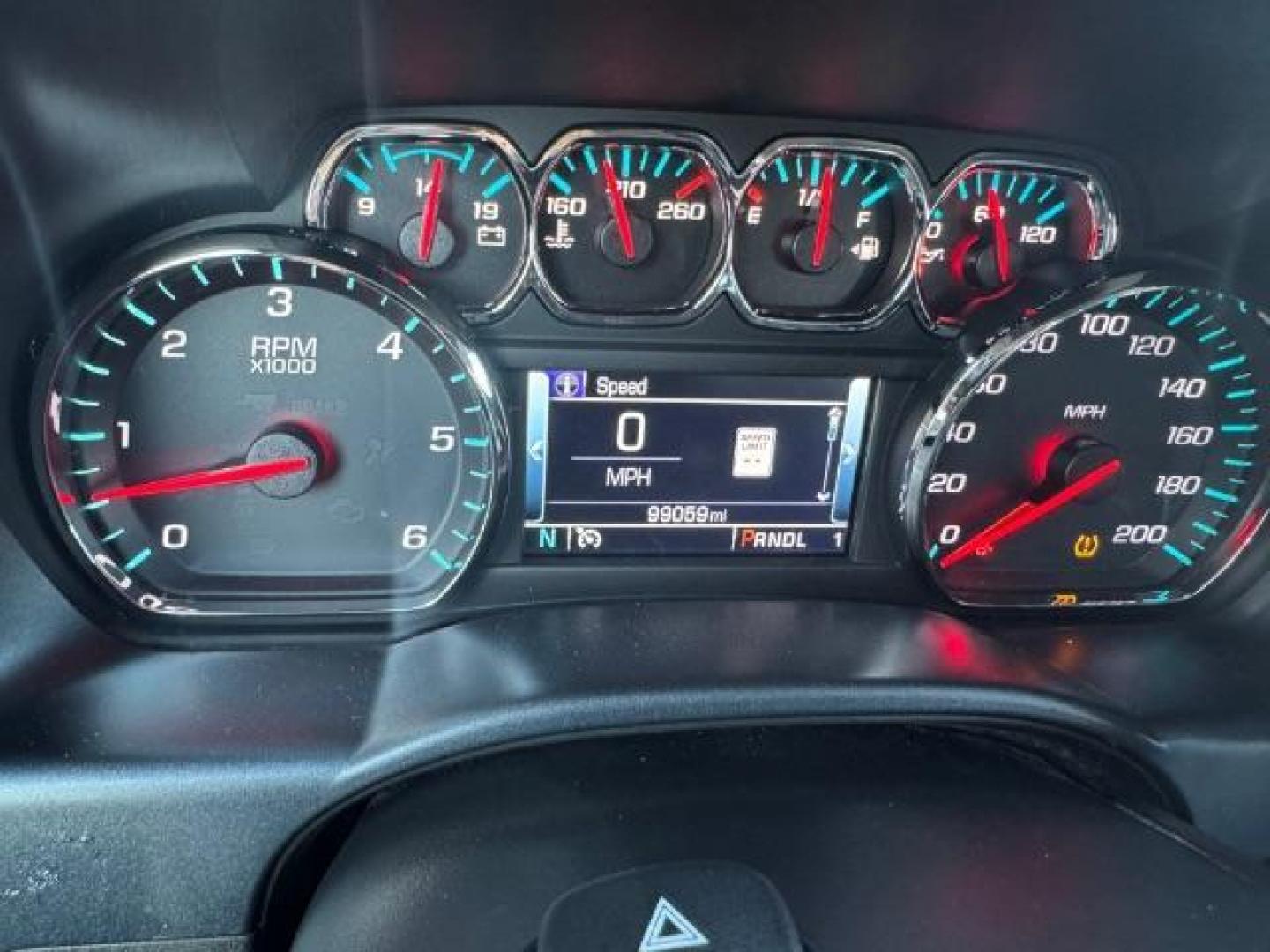 2018 Quicksilver Metallic /Jet Black, leather GMC Sierra 2500HD SLT Crew Cab 4WD (1GT12TEG8JF) with an 6.0L V8 OHV 16V FFV engine, 6-Speed Automatic transmission, located at 1235 N Woodruff Ave., Idaho Falls, 83401, (208) 523-1053, 43.507172, -112.000488 - At Timberline Auto, finding a great deal on your next vehicle is always easy! Our experienced sales staff's goal is to help find you the right vehicle at the right price! Our knowledgeable finance department has options for almost any credit score. We offer extended service contract options to prote - Photo#16