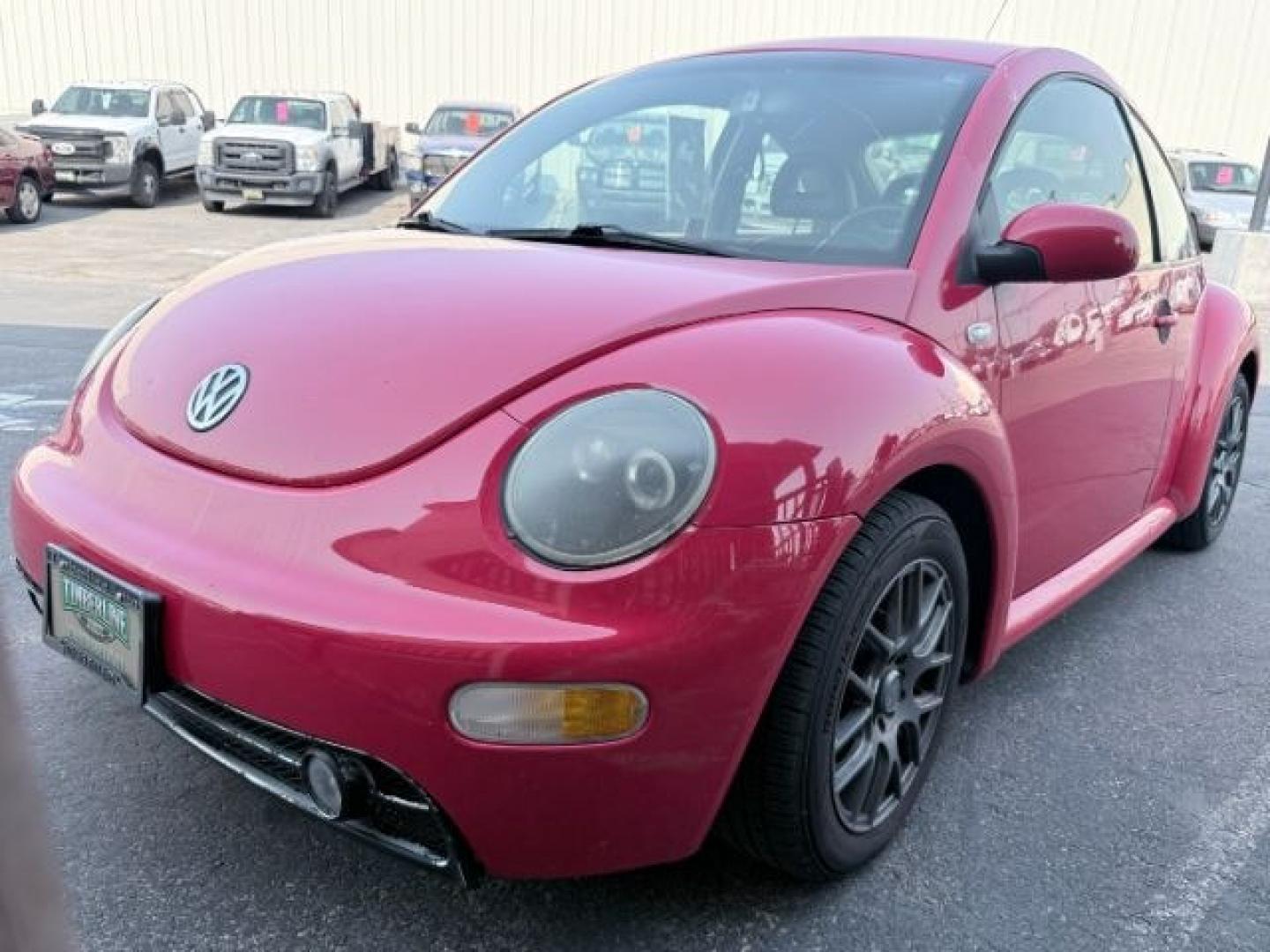 2002 Red /Black Volkswagen New Beetle (3VWBK21C32M) with an 2L I-4 regular unleaded engine, located at 1175 N Woodruff Ave, Idaho Falls, ID, 83401, 43.506901, -111.999657 - At Timberline Auto, finding a great deal on your next vehicle is always easy! Our experienced sales staff goal is to help find you the right vehicle at the right price! Our knowledgeable finance department has options for almost any credit score. We offer extended service contract options to prot- Photo#0