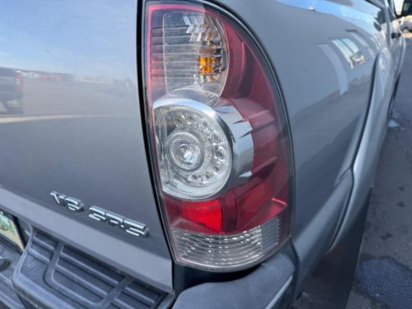 2014 SILVER /CLOTH TOYOTA TACOMA BASE (3TMLU4EN4EM) with an 3.5 engine, AUTOMATIC transmission, located at 1235 N Woodruff Ave., Idaho Falls, 83401, (208) 523-1053, 43.507172, -112.000488 - Photo#10