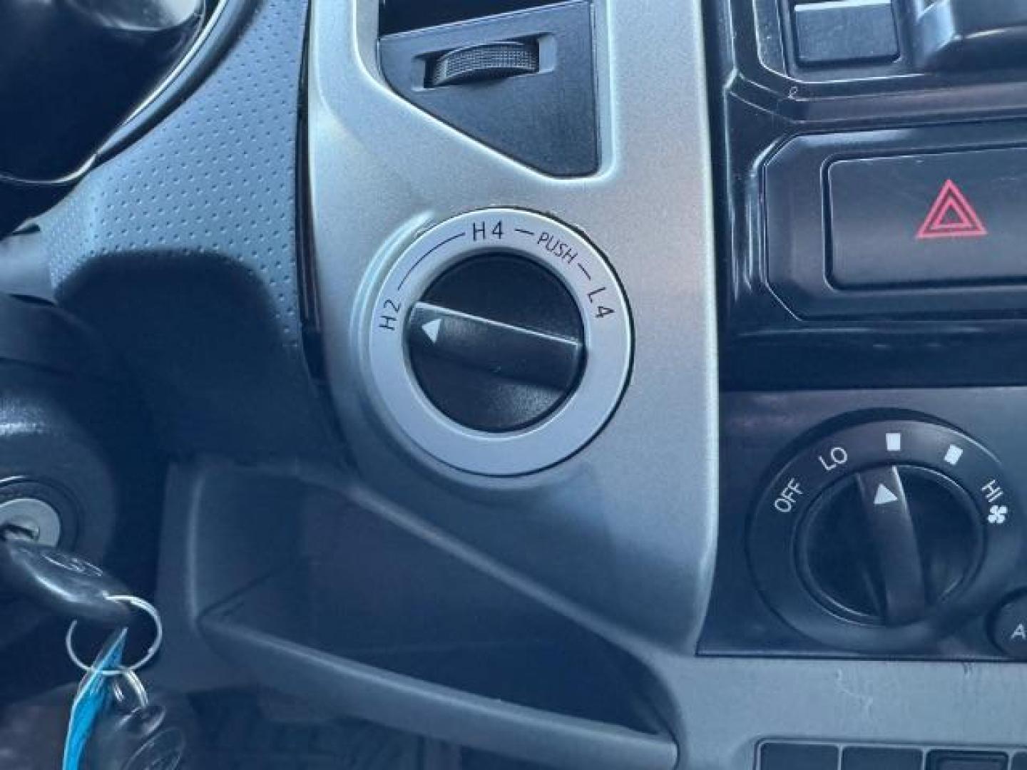 2014 SILVER /CLOTH TOYOTA TACOMA BASE (3TMLU4EN4EM) with an 3.5 engine, AUTOMATIC transmission, located at 1235 N Woodruff Ave., Idaho Falls, 83401, (208) 523-1053, 43.507172, -112.000488 - Photo#16
