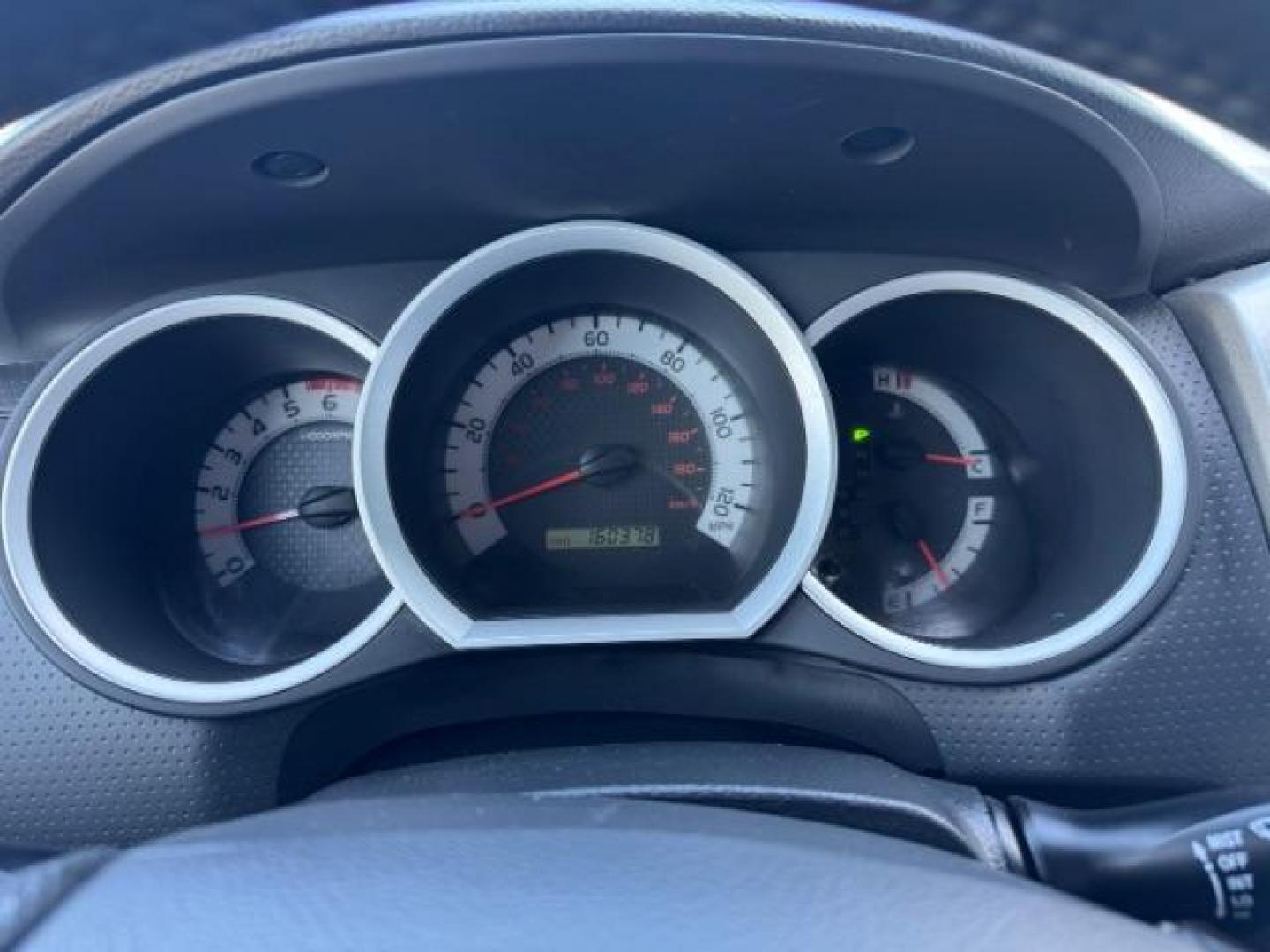 2014 SILVER /CLOTH TOYOTA TACOMA BASE (3TMLU4EN4EM) with an 3.5 engine, AUTOMATIC transmission, located at 1235 N Woodruff Ave., Idaho Falls, 83401, (208) 523-1053, 43.507172, -112.000488 - Photo#18