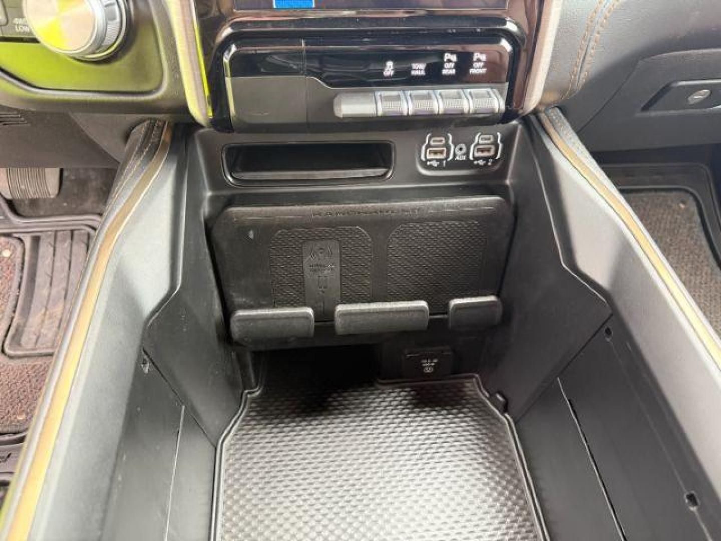 2023 SILVER /LEATHER RAM 1500 Longhorn Crew Cab SWB 4WD (1C6SRFKT7PN) with an 5.7 engine, AUTOMATIC transmission, located at 1235 N Woodruff Ave., Idaho Falls, 83401, (208) 523-1053, 43.507172, -112.000488 - At Timberline Auto, finding a great deal on your next vehicle is always easy! Our experienced sales staff's goal is to help find you the right vehicle at the right price! Our knowledgeable finance department has options for almost any credit score. We offer extended service contract options to prote - Photo#17