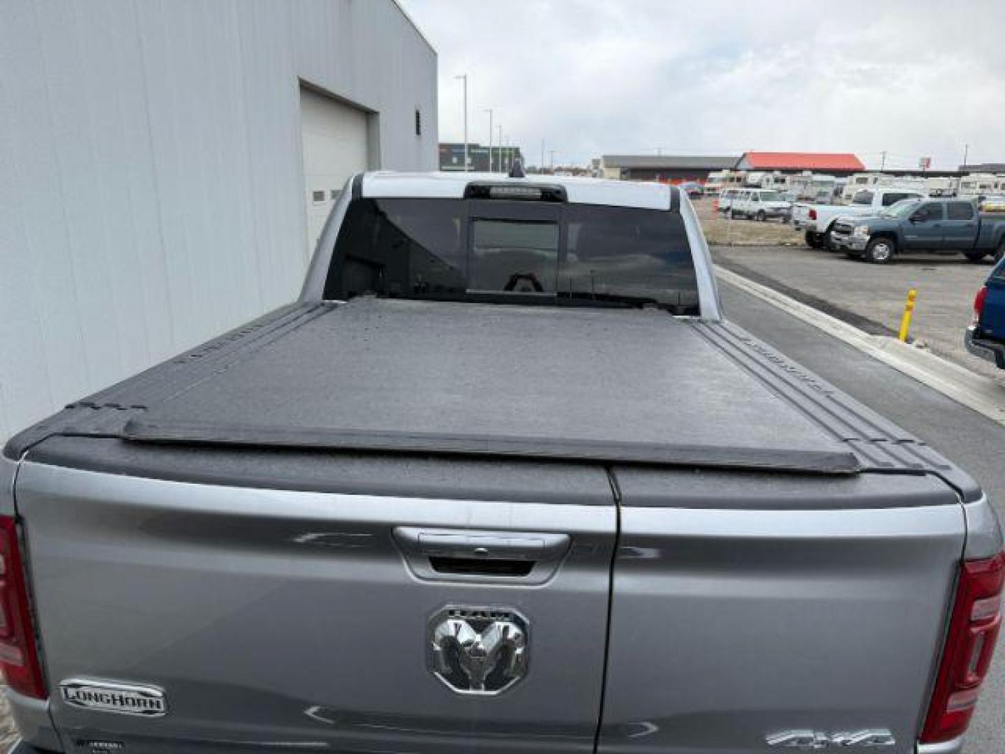 2023 SILVER /LEATHER RAM 1500 Longhorn Crew Cab SWB 4WD (1C6SRFKT7PN) with an 5.7 engine, AUTOMATIC transmission, located at 1235 N Woodruff Ave., Idaho Falls, 83401, (208) 523-1053, 43.507172, -112.000488 - At Timberline Auto, finding a great deal on your next vehicle is always easy! Our experienced sales staff's goal is to help find you the right vehicle at the right price! Our knowledgeable finance department has options for almost any credit score. We offer extended service contract options to prote - Photo#3