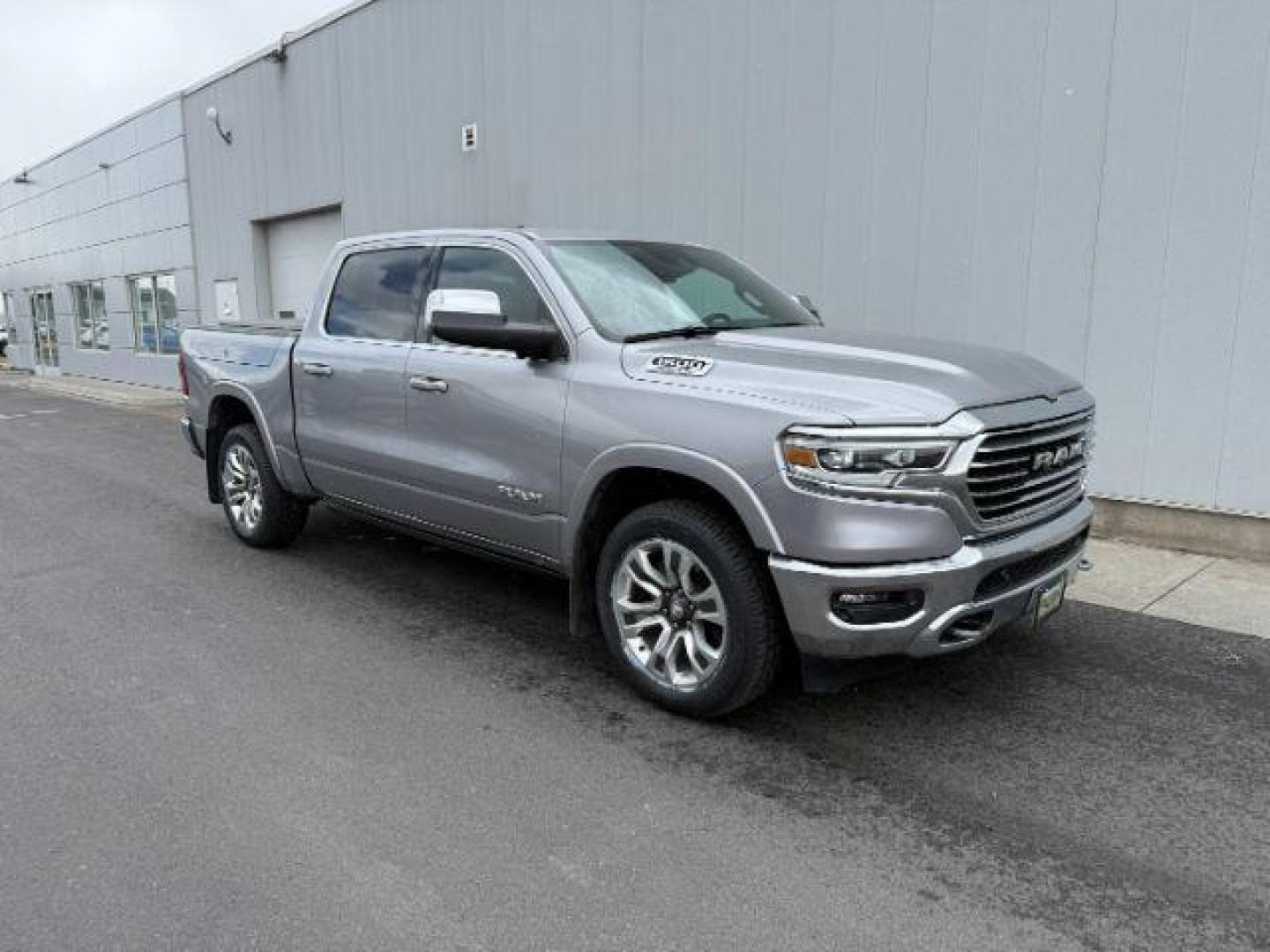 2023 SILVER /LEATHER RAM 1500 Longhorn Crew Cab SWB 4WD (1C6SRFKT7PN) with an 5.7 engine, AUTOMATIC transmission, located at 1235 N Woodruff Ave., Idaho Falls, 83401, (208) 523-1053, 43.507172, -112.000488 - At Timberline Auto, finding a great deal on your next vehicle is always easy! Our experienced sales staff's goal is to help find you the right vehicle at the right price! Our knowledgeable finance department has options for almost any credit score. We offer extended service contract options to prote - Photo#8