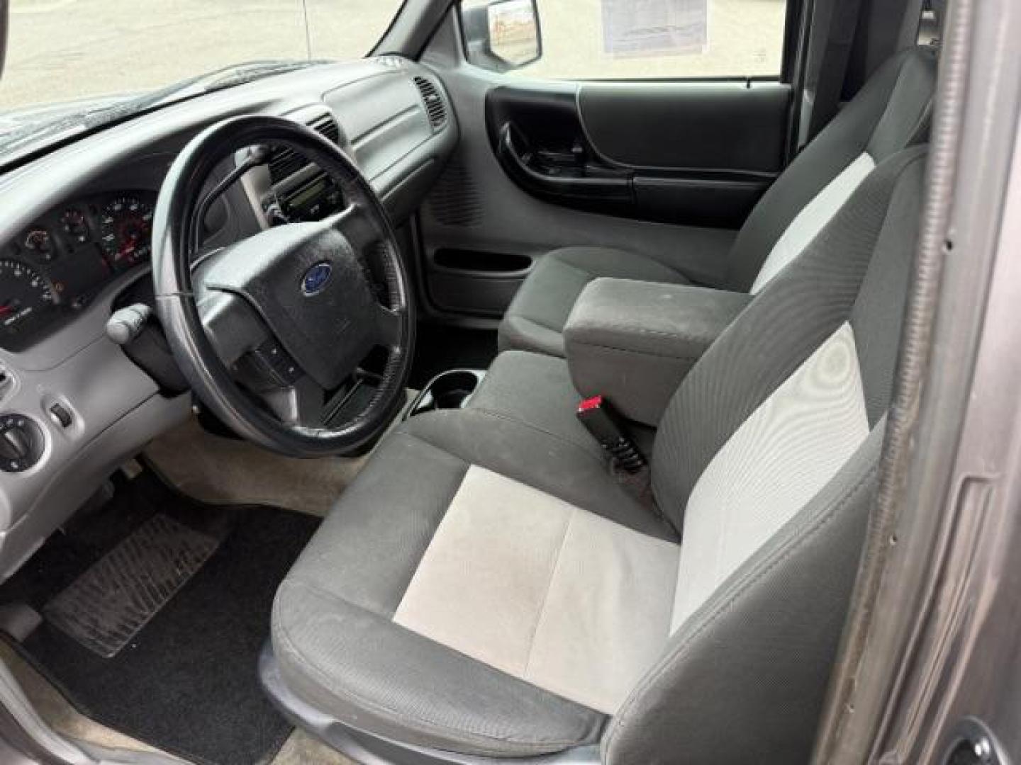 2011 GRAY /CLOTH FORD RANGER XLT (1FTLR4FE5BP) with an 4.0 engine, AUTO transmission, located at 1235 N Woodruff Ave., Idaho Falls, 83401, (208) 523-1053, 43.507172, -112.000488 - Photo#13